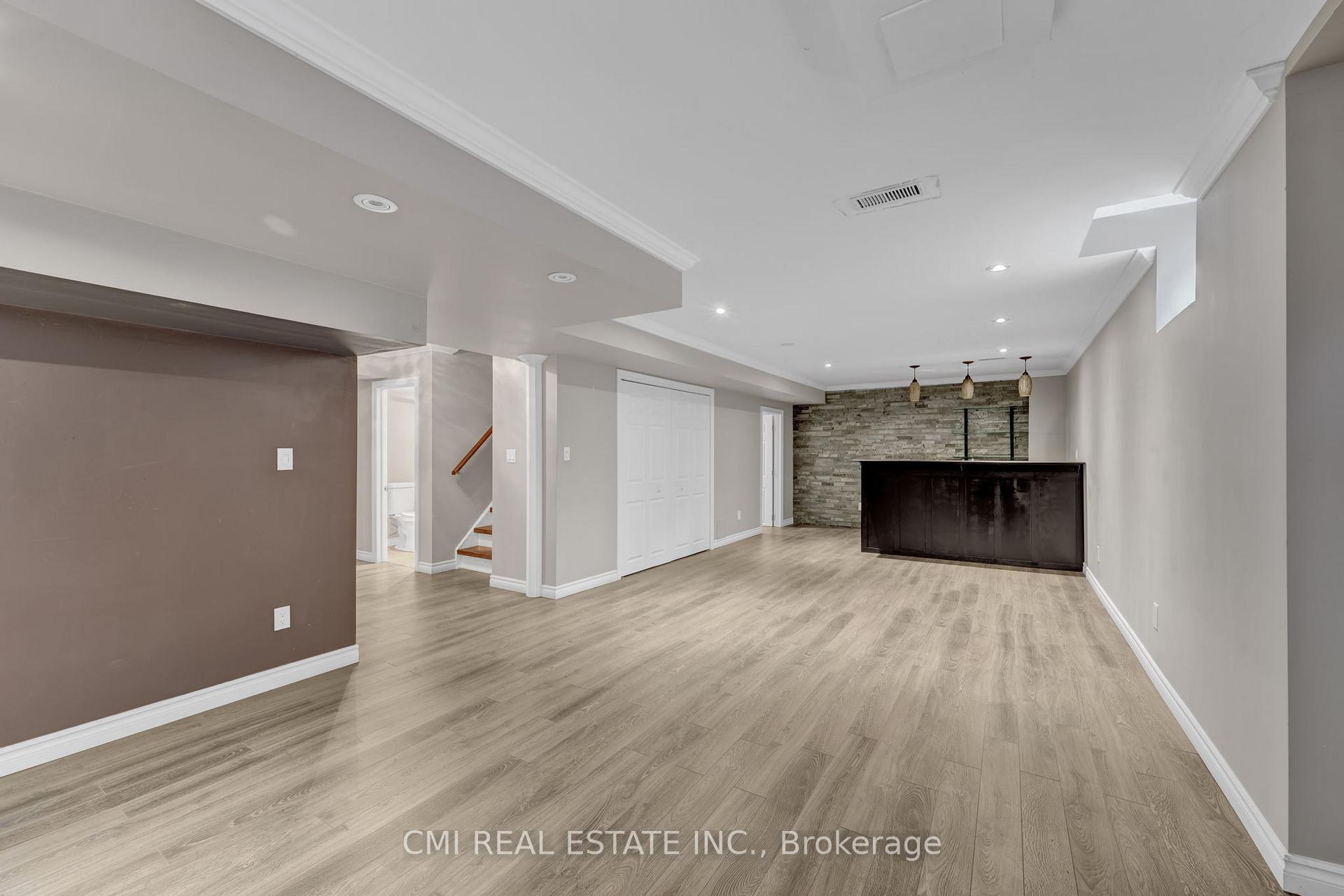 Photo 38 of 32 Hislop Drive, Markham, Box Grove — HOMEH