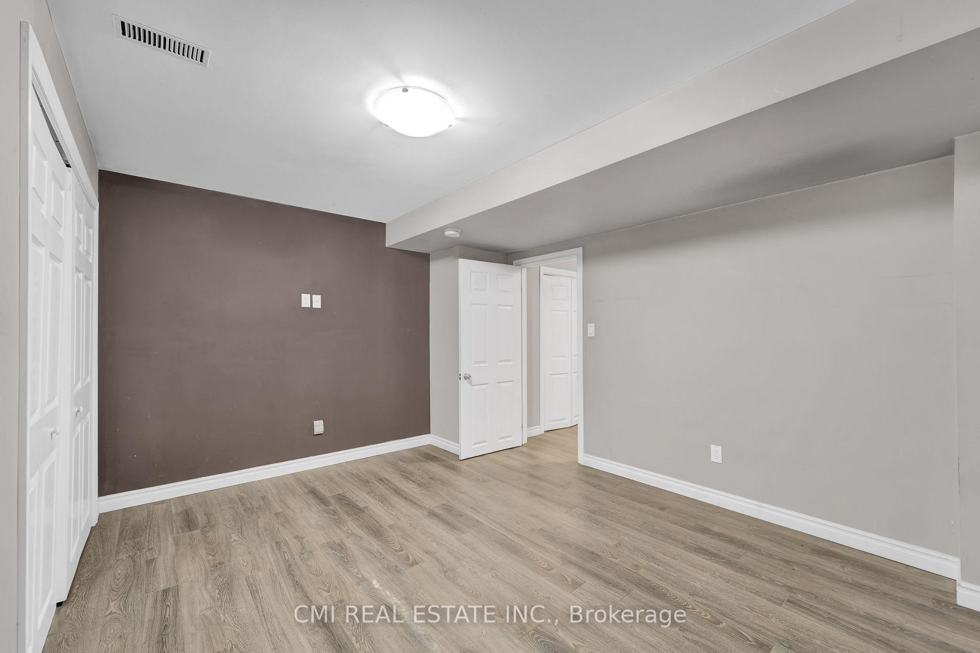 Photo 42 of 32 Hislop Drive, Markham, Box Grove — HOMEH