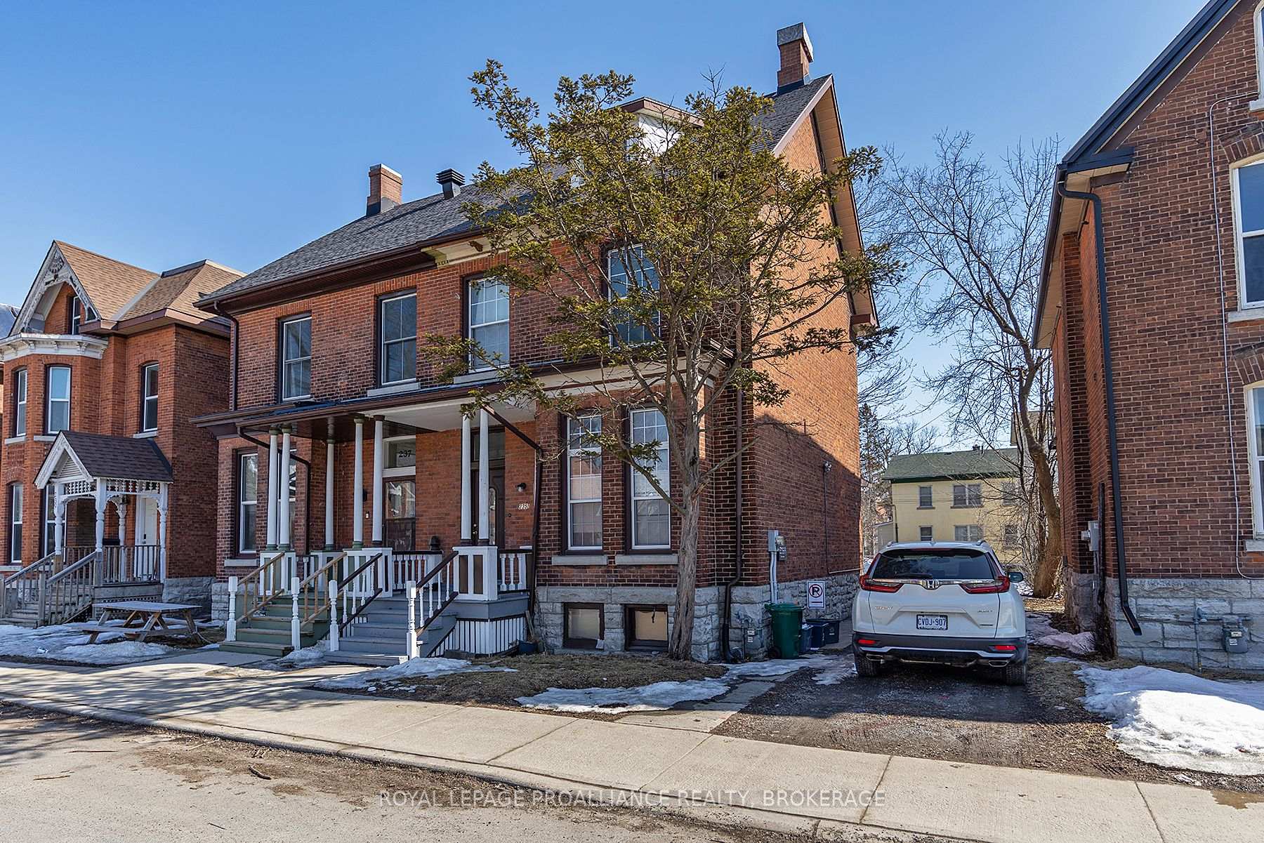 Photo 2 of 235 Alfred Street, Kingston, Central City East — HOMEH