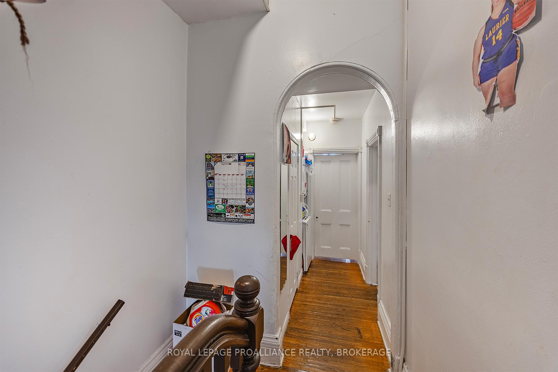 Photo 11 of 235 Alfred Street, Kingston, Central City East — HOMEH