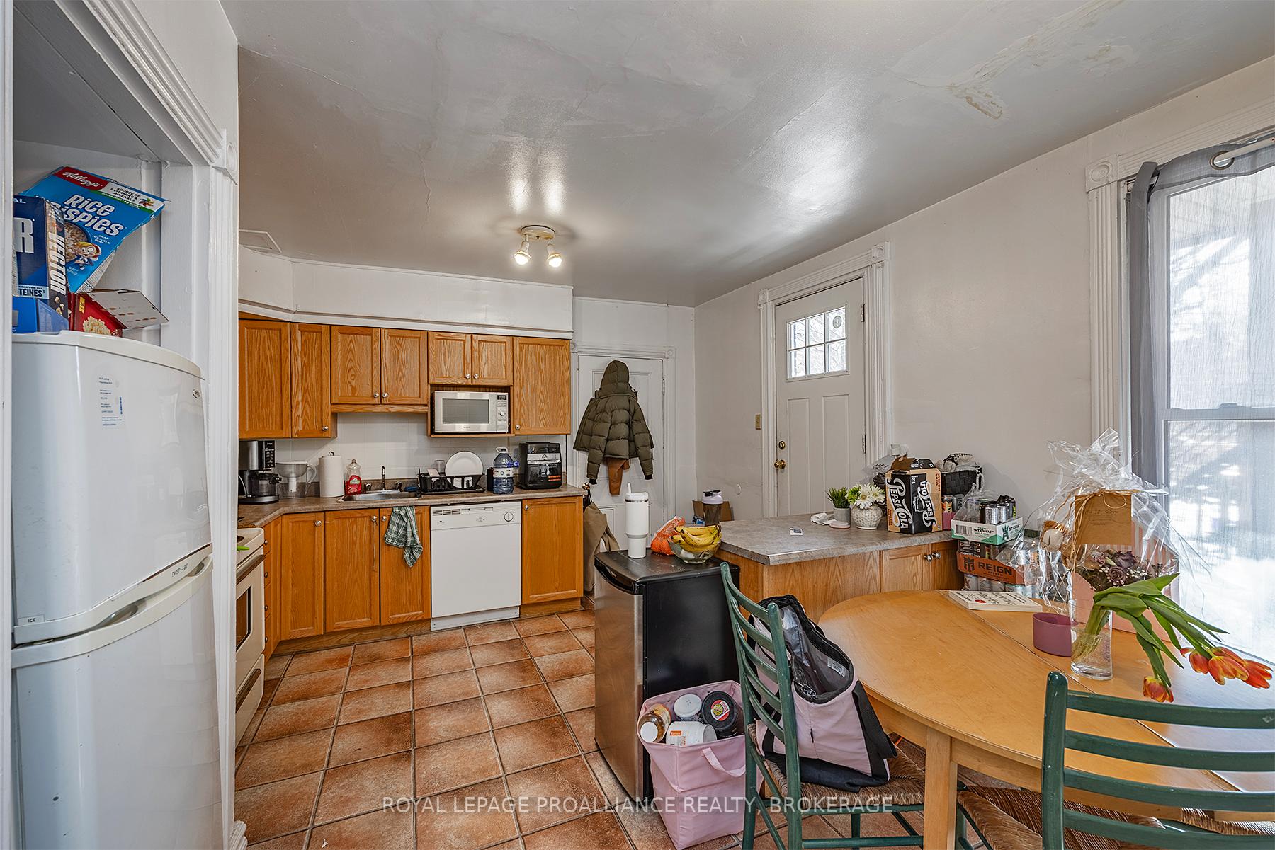 Photo 36 of 235 Alfred Street, Kingston, Central City East — HOMEH
