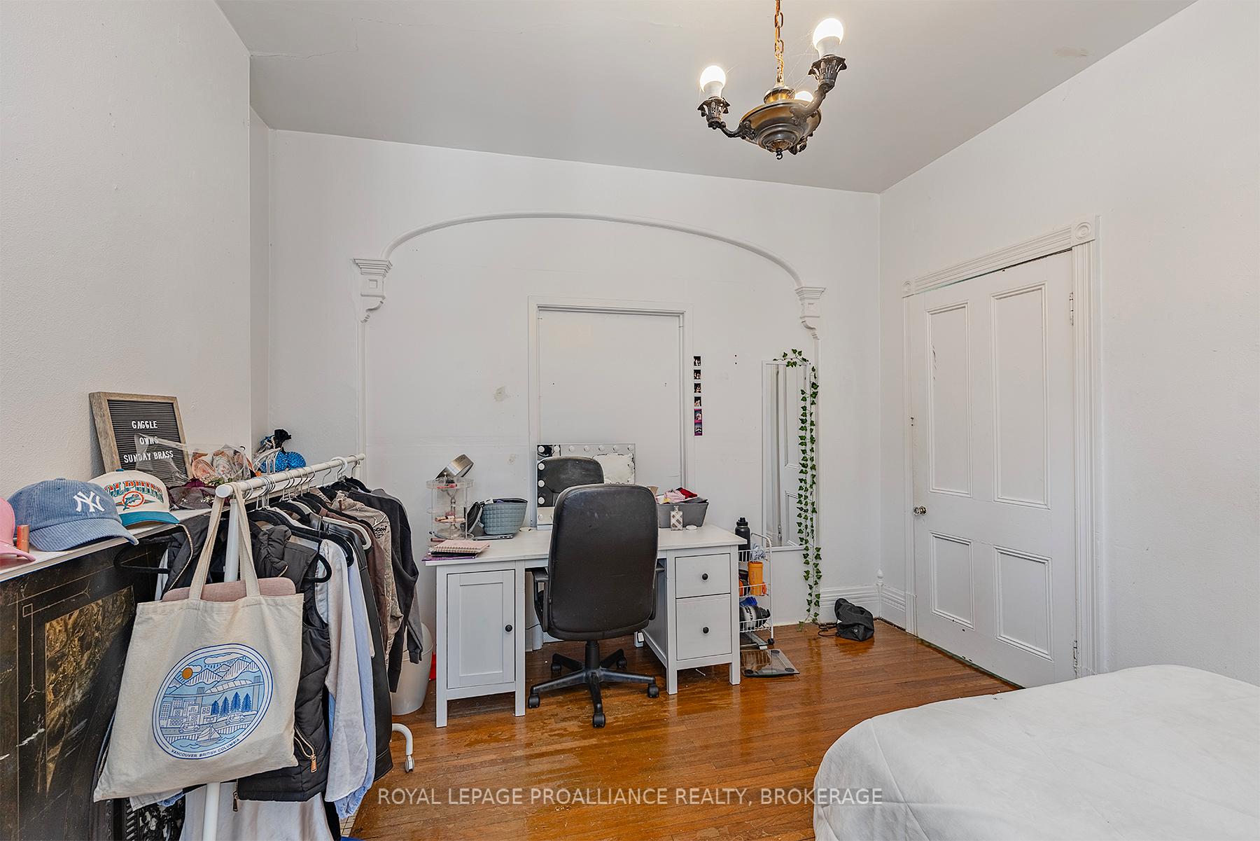 Photo 44 of 235 Alfred Street, Kingston, Central City East — HOMEH