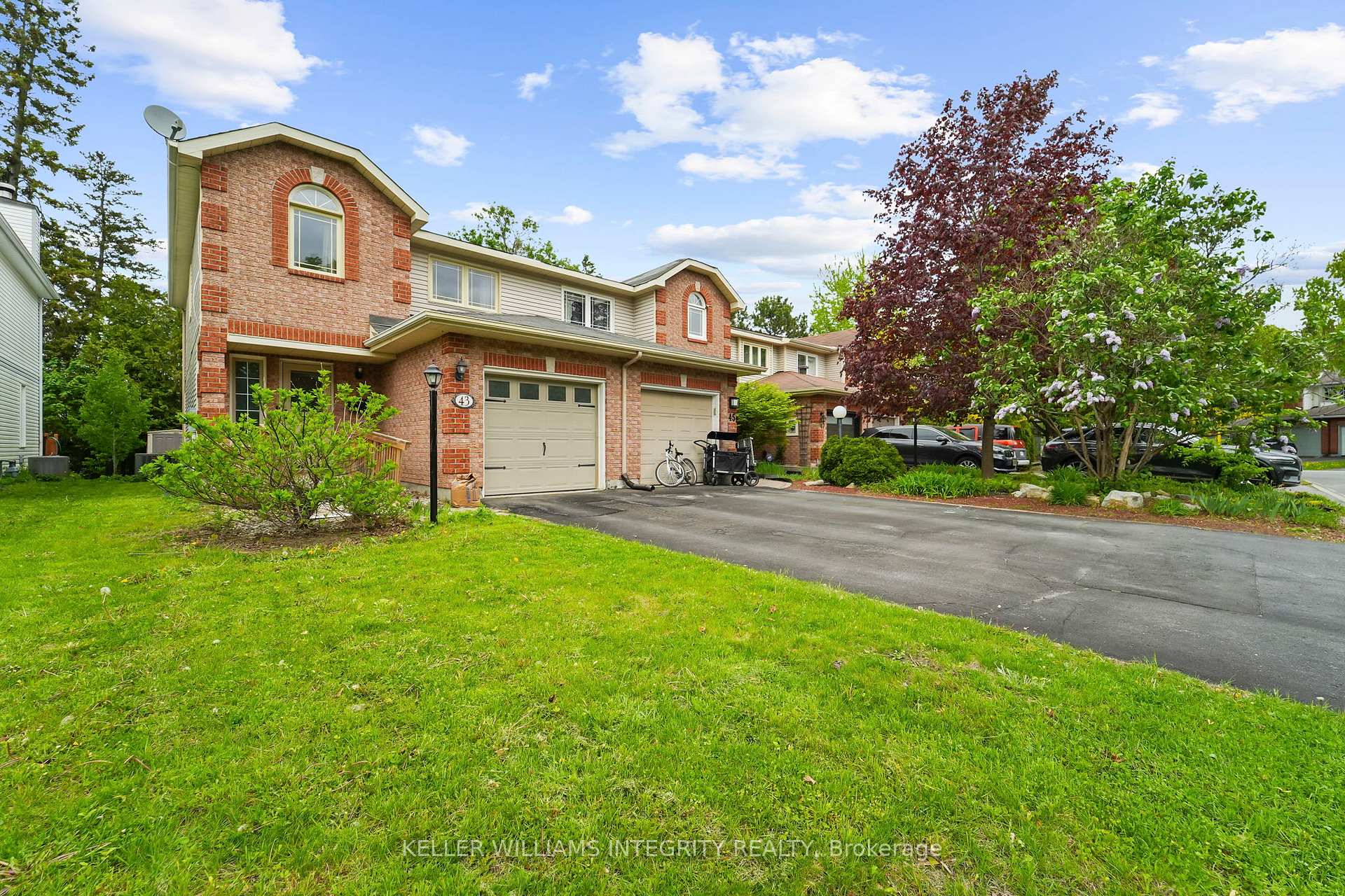 Photo 2 of 43 Aintree Place, Ottawa, Kanata - Bridlewood — HOMEH