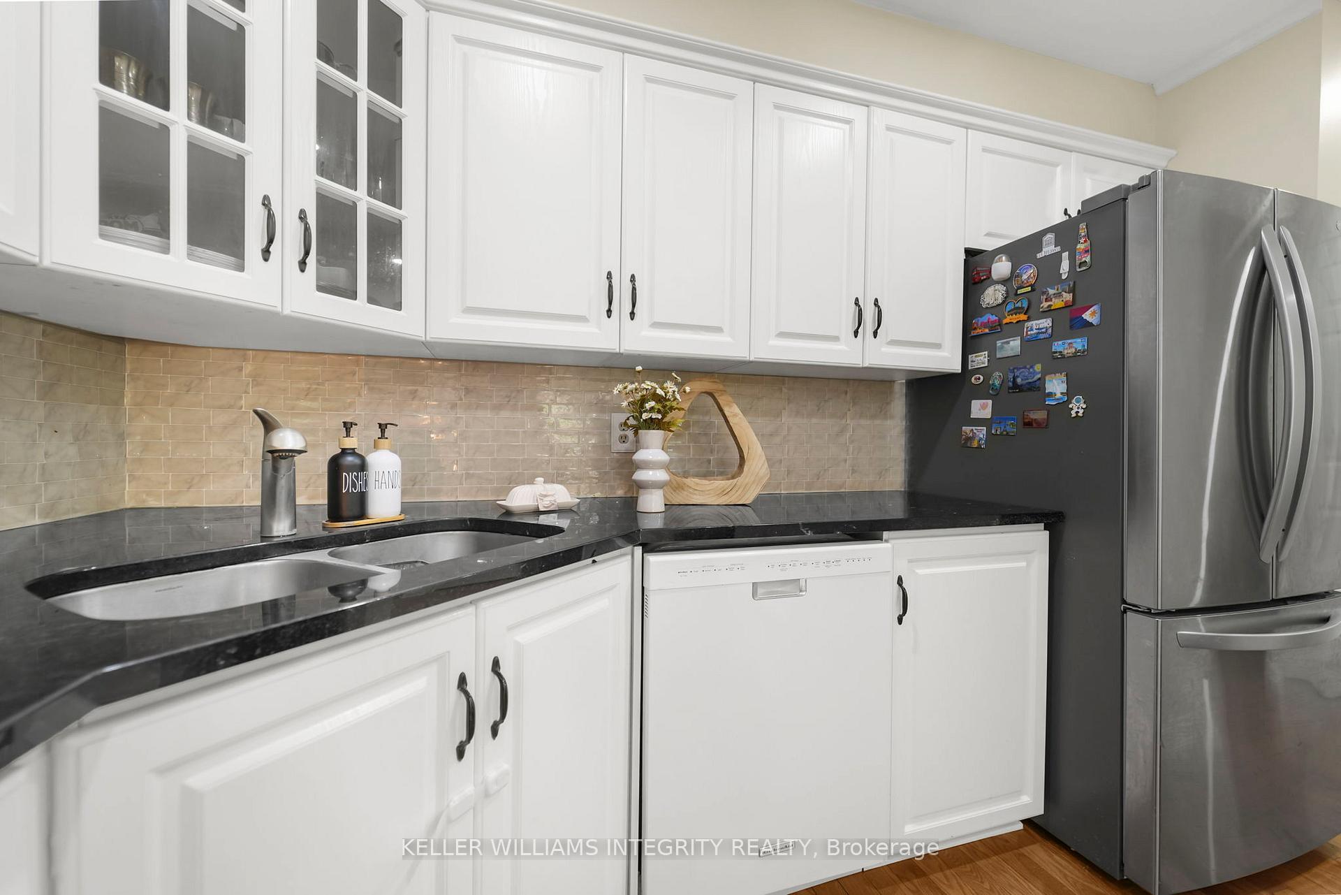 Photo 8 of 43 Aintree Place, Ottawa, Kanata - Bridlewood — HOMEH