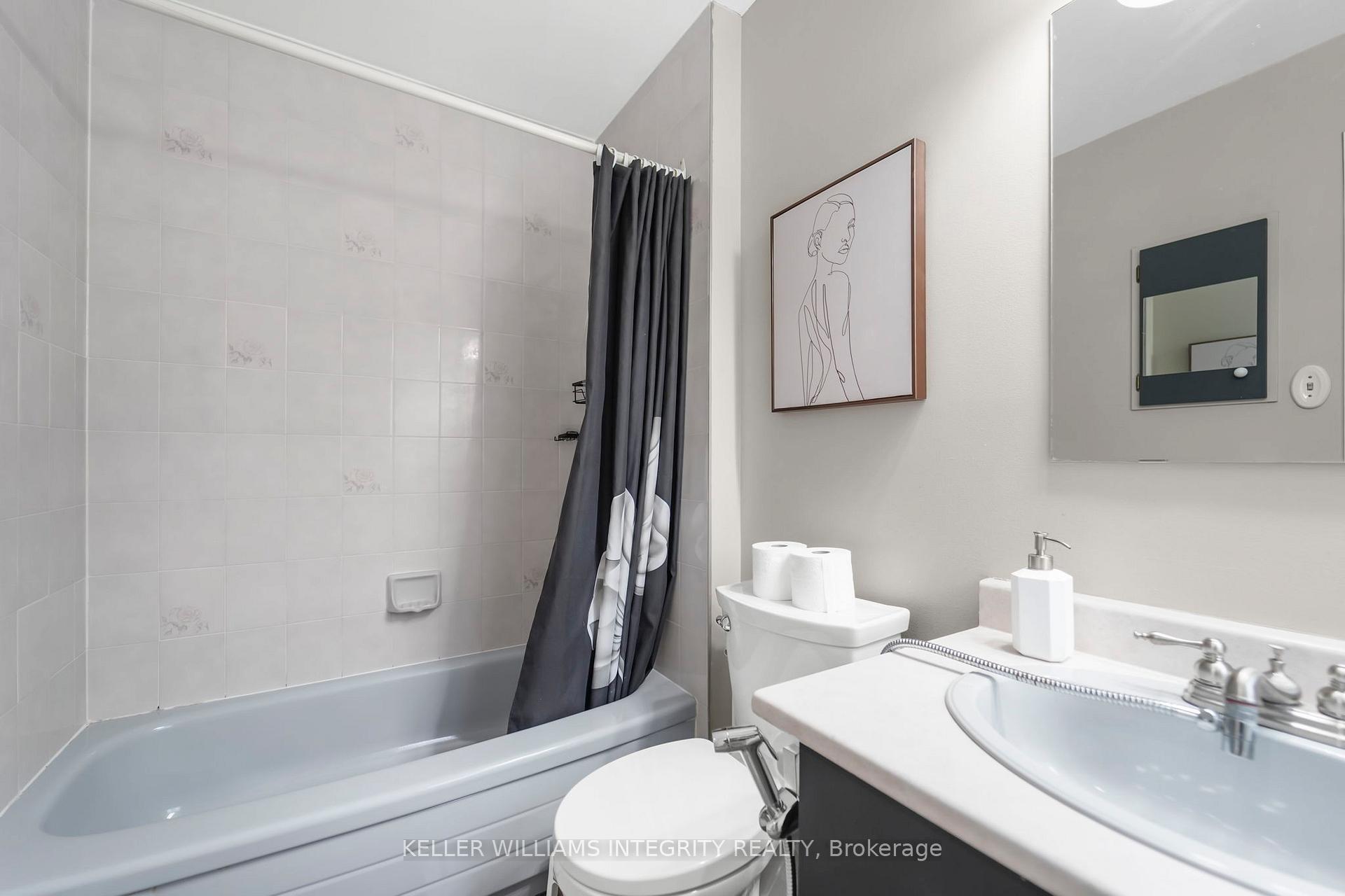 Photo 20 of 43 Aintree Place, Ottawa, Kanata - Bridlewood — HOMEH