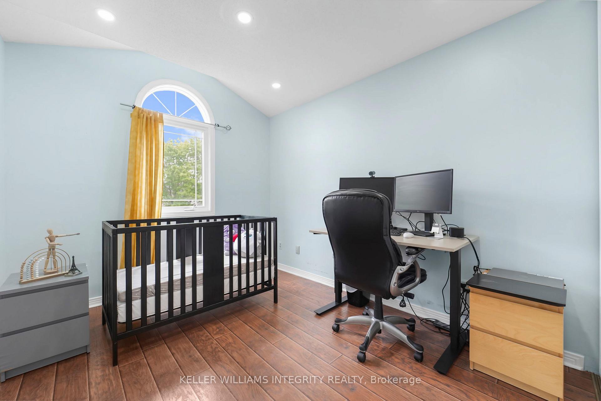 Photo 23 of 43 Aintree Place, Ottawa, Kanata - Bridlewood — HOMEH