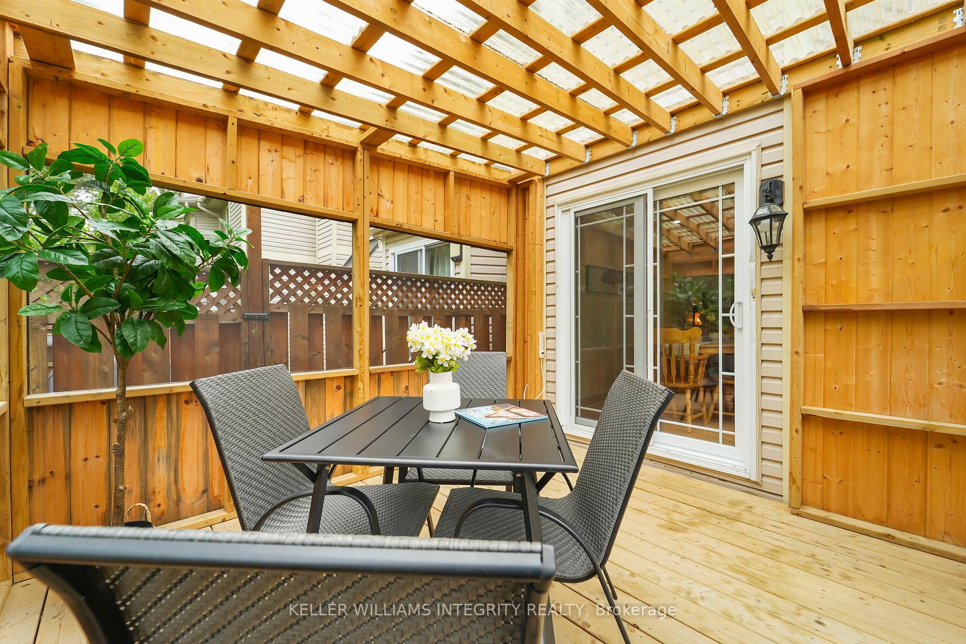 Photo 30 of 43 Aintree Place, Ottawa, Kanata - Bridlewood — HOMEH
