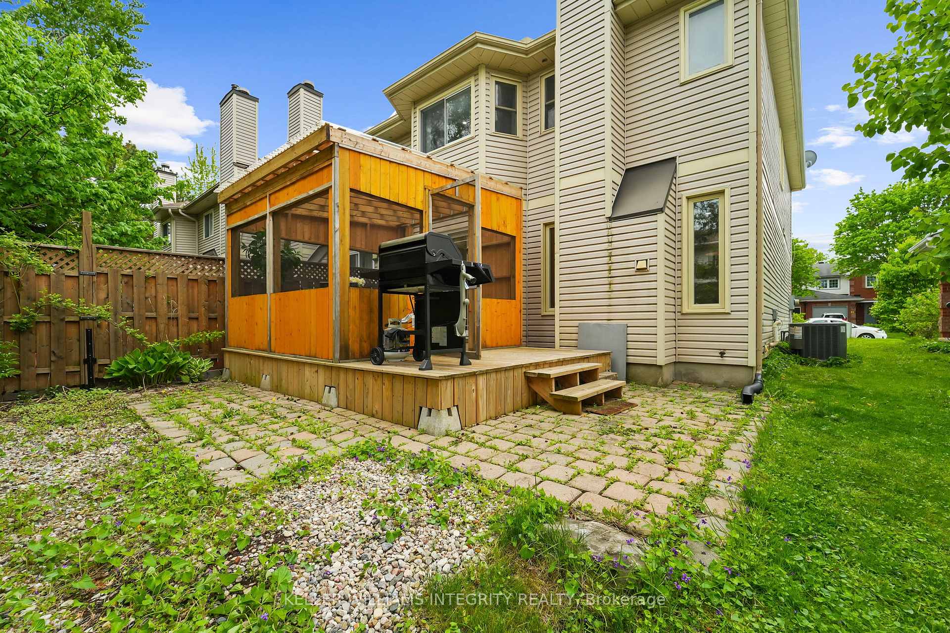 Photo 32 of 43 Aintree Place, Ottawa, Kanata - Bridlewood — HOMEH