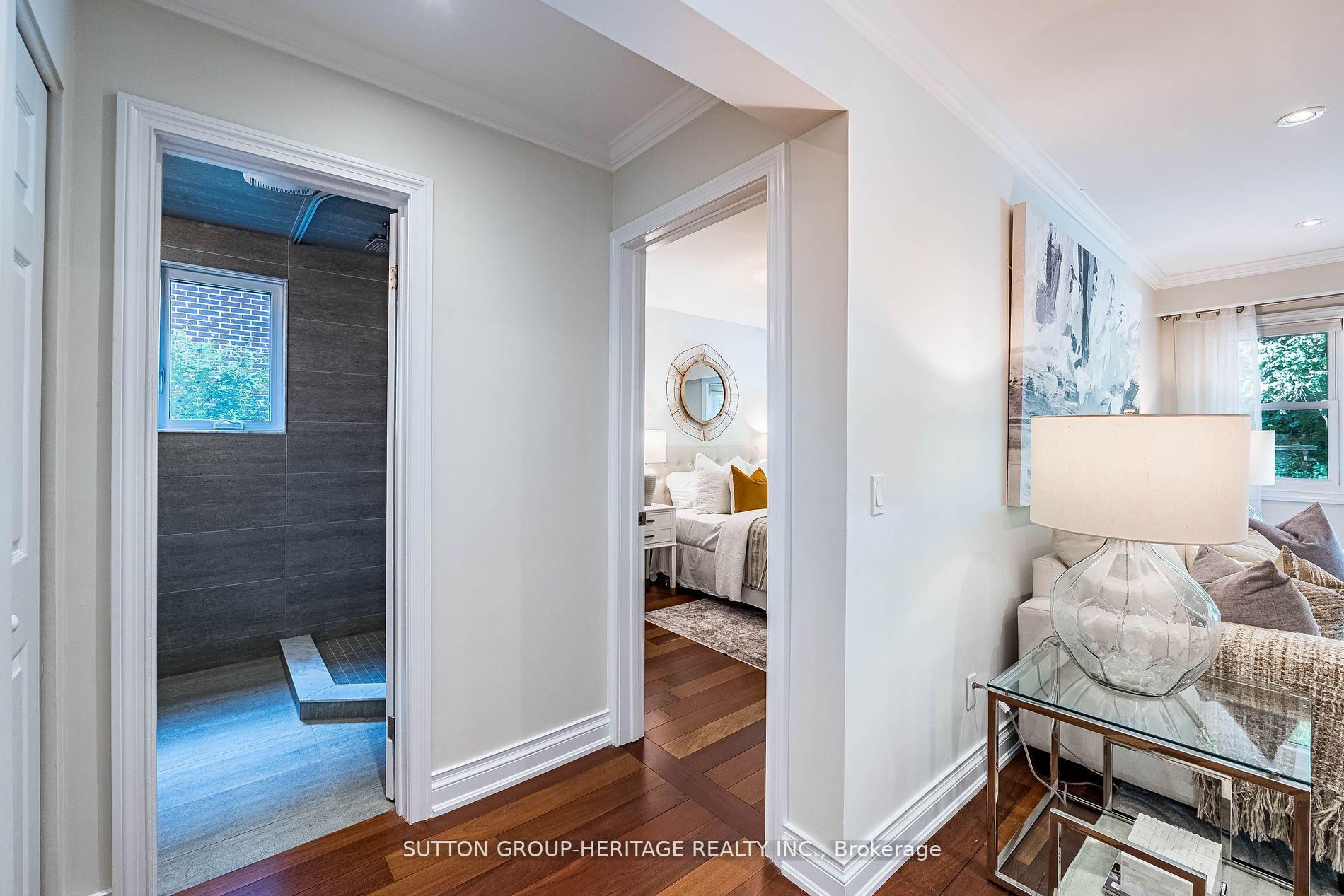 Photo 15 of 47 Pringle Avenue, Markham, Markham Village — HOMEH