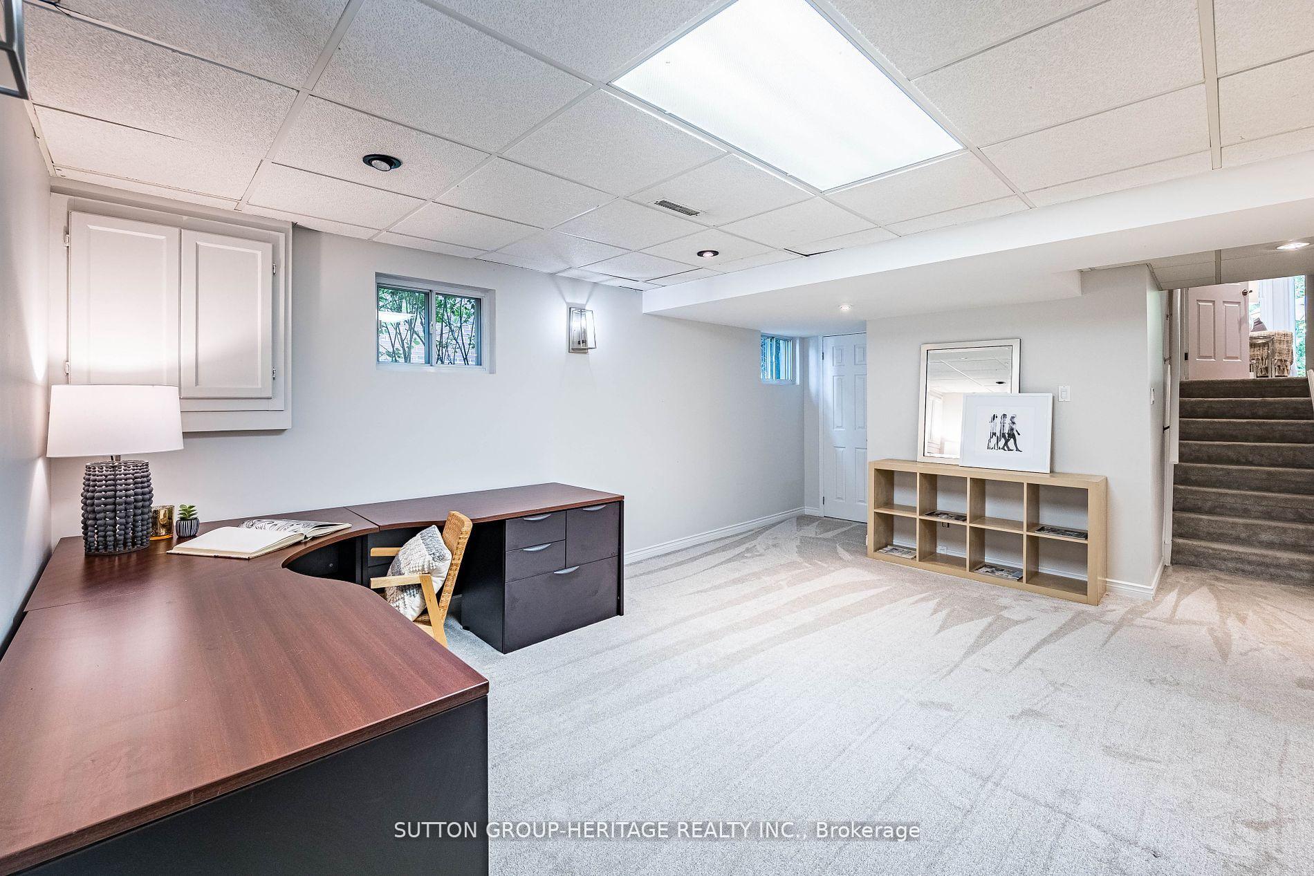 Photo 23 of 47 Pringle Avenue, Markham, Markham Village — HOMEH