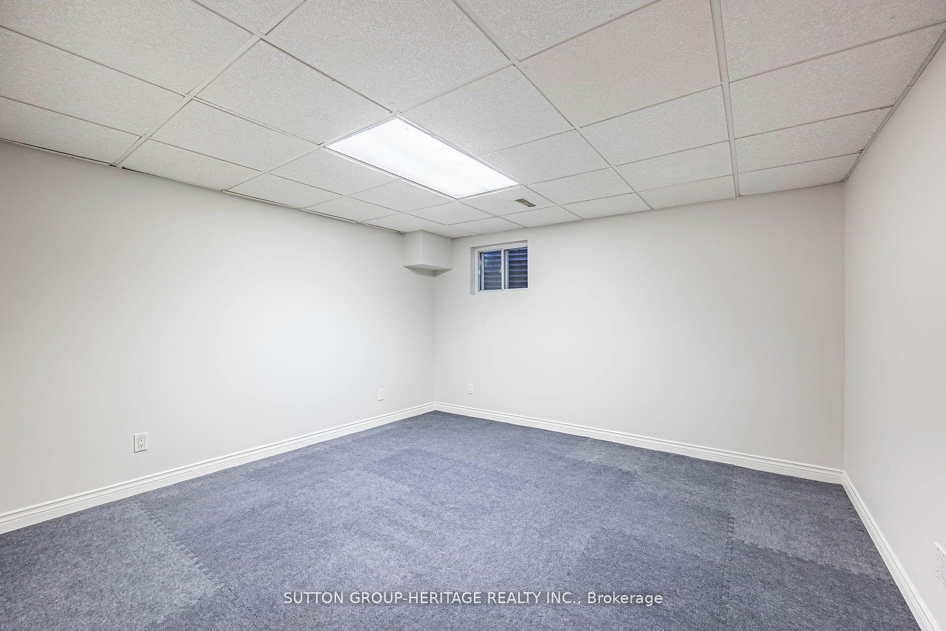 Photo 29 of 47 Pringle Avenue, Markham, Markham Village — HOMEH