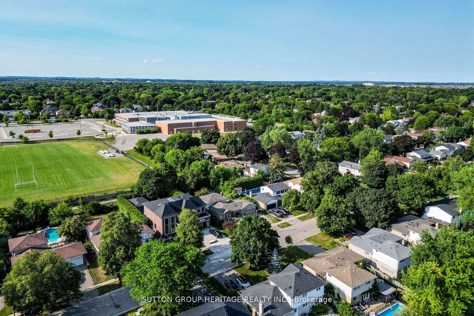 Photo 37 of 47 Pringle Avenue, Markham, Markham Village — HOMEH