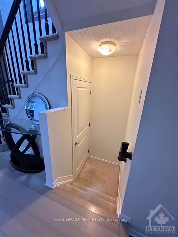 Photo 22 of 141 Patriot Place, Ottawa, Kanata - Emerald Meadows/Trailwest — HOMEH