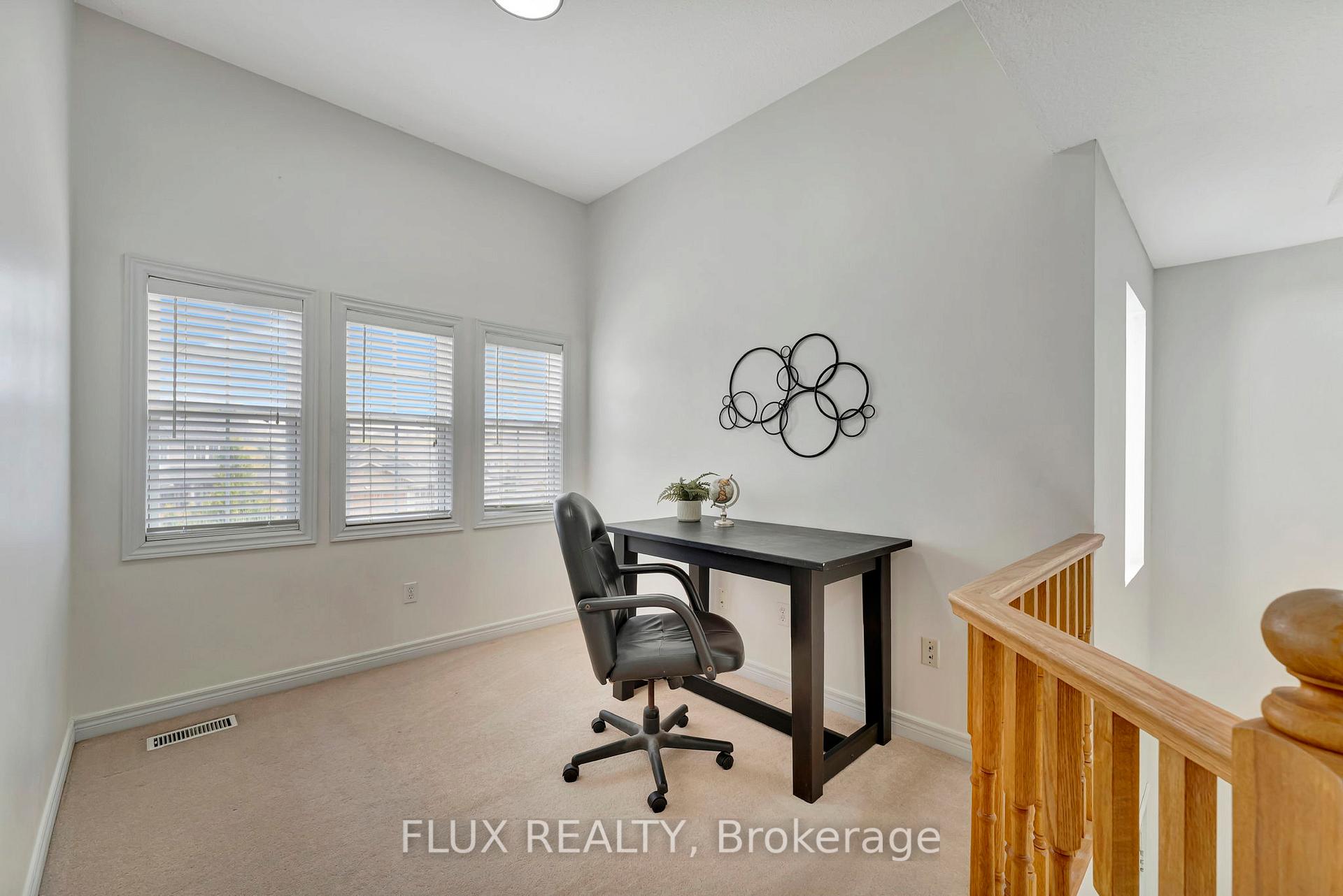 Photo 21 of 509 Pine Hollow Court, Kitchener — HOMEH