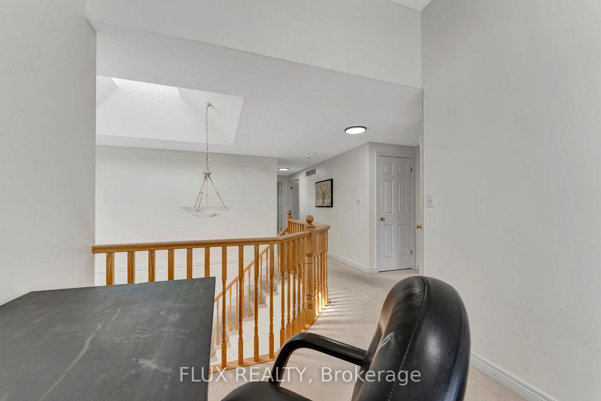 Photo 22 of 509 Pine Hollow Court, Kitchener — HOMEH