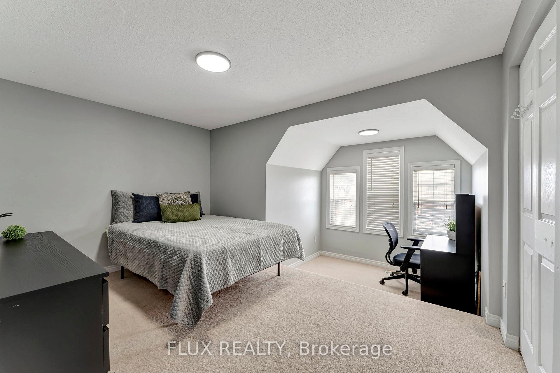 Photo 29 of 509 Pine Hollow Court, Kitchener — HOMEH