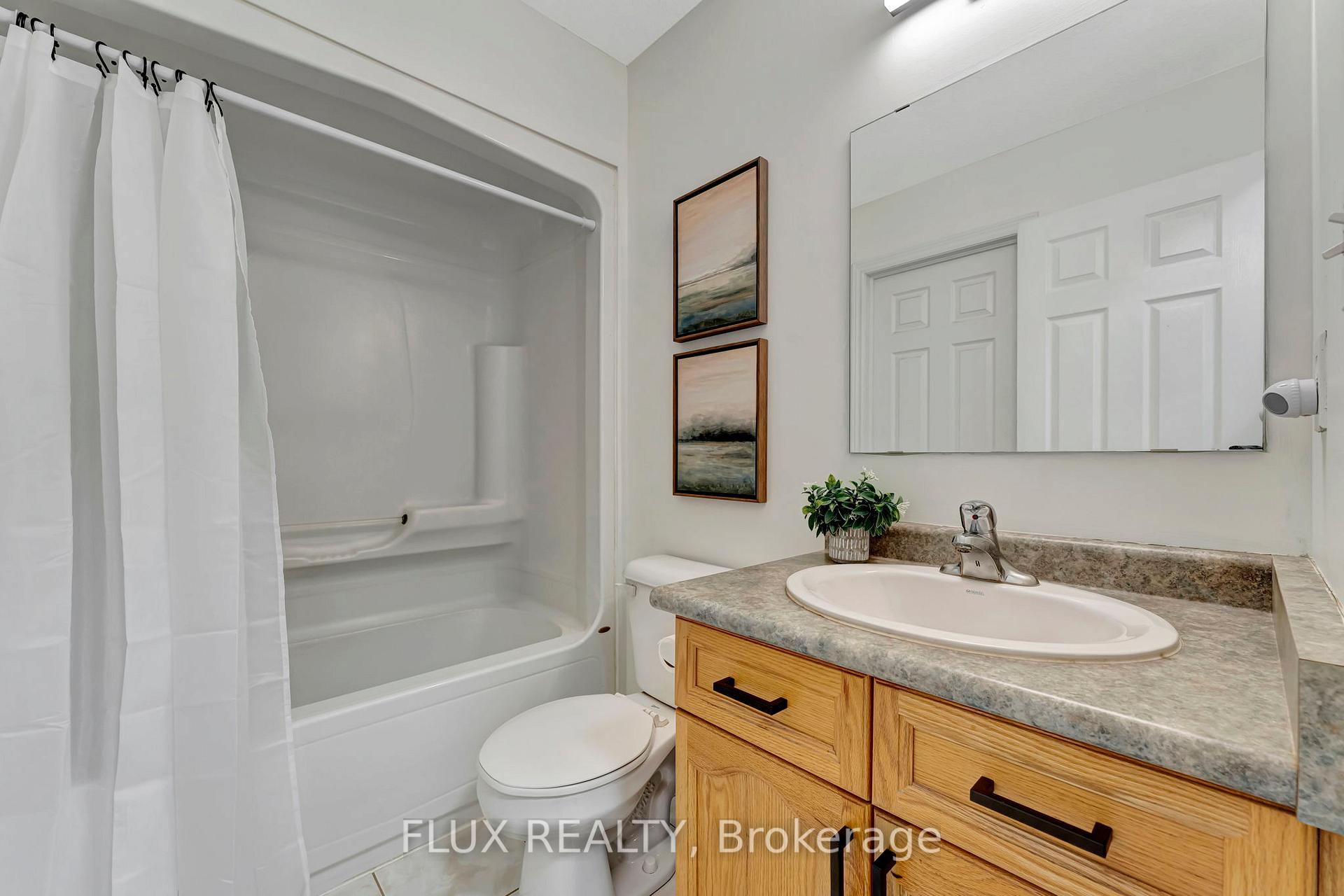 Photo 32 of 509 Pine Hollow Court, Kitchener — HOMEH
