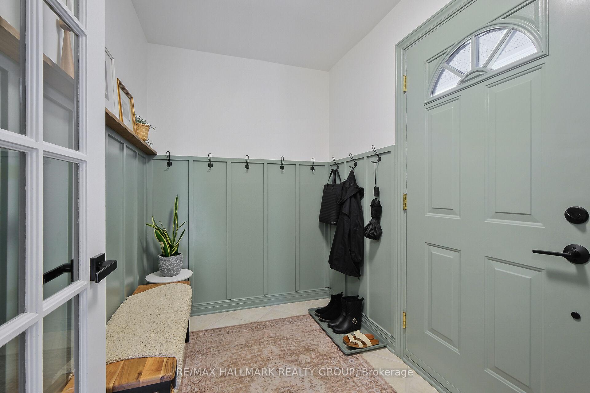 Photo 3 of 35 Willow Glen Drive, Ottawa, Kanata - Bridlewood — HOMEH