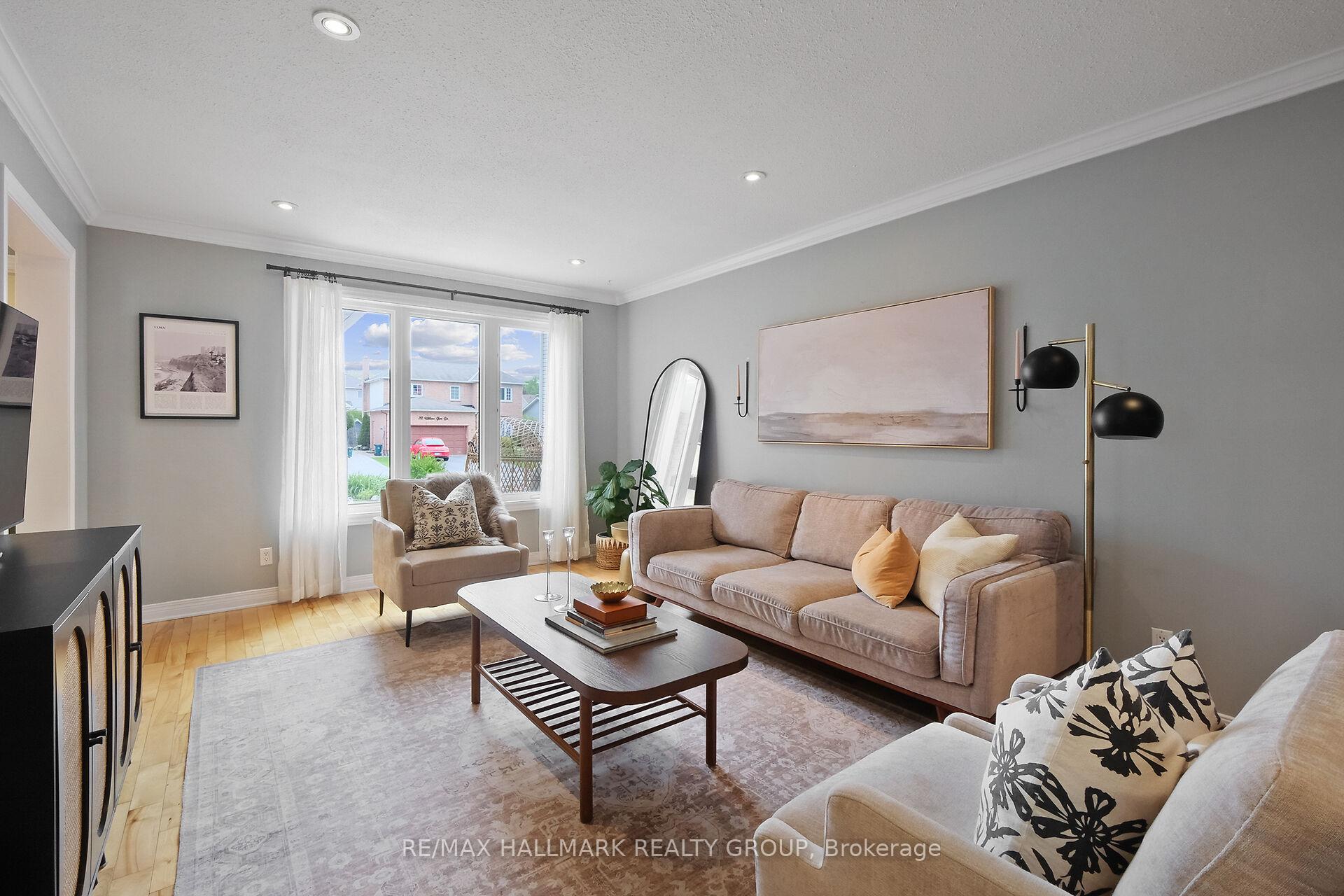 Photo 7 of 35 Willow Glen Drive, Ottawa, Kanata - Bridlewood — HOMEH