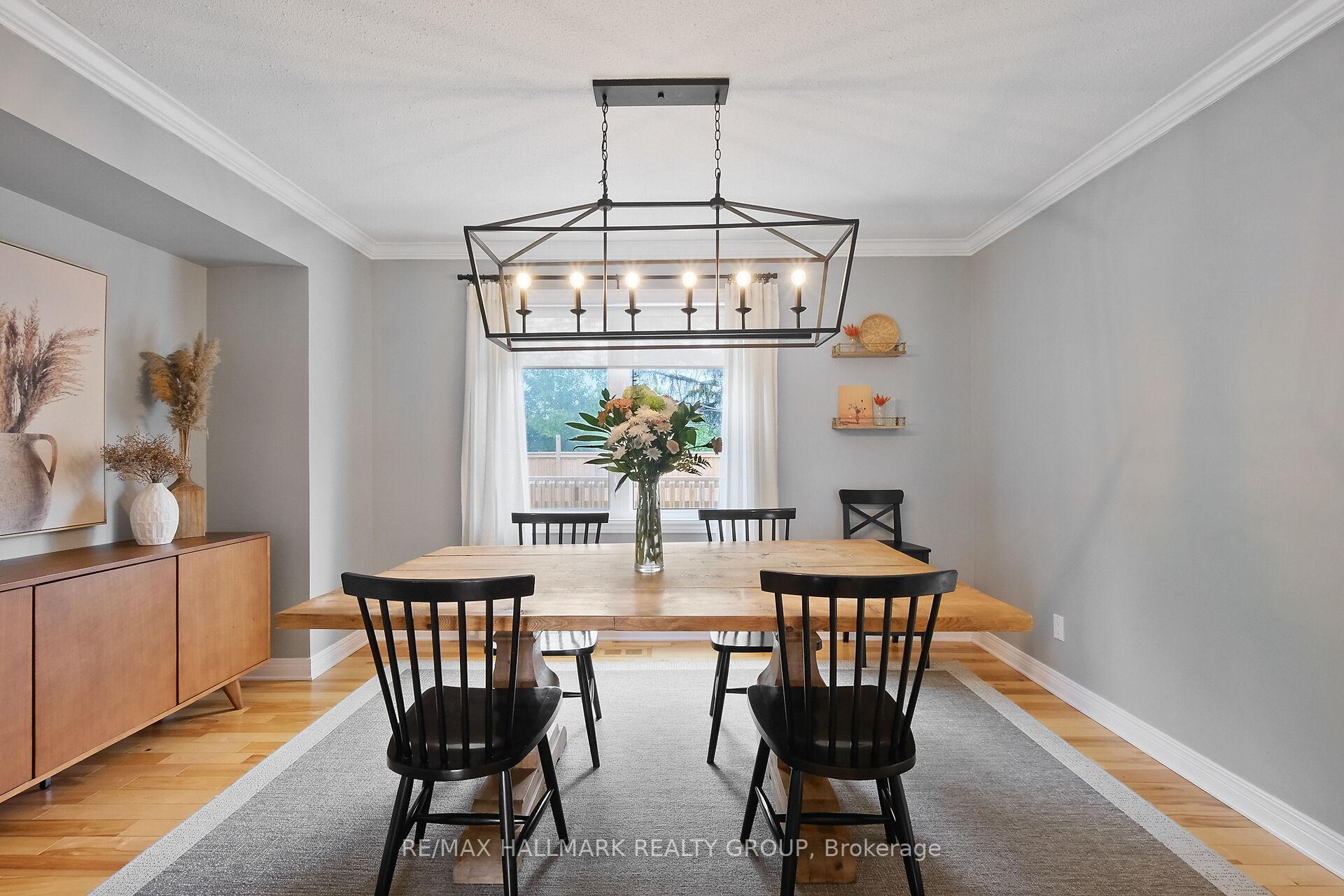 Photo 8 of 35 Willow Glen Drive, Ottawa, Kanata - Bridlewood — HOMEH