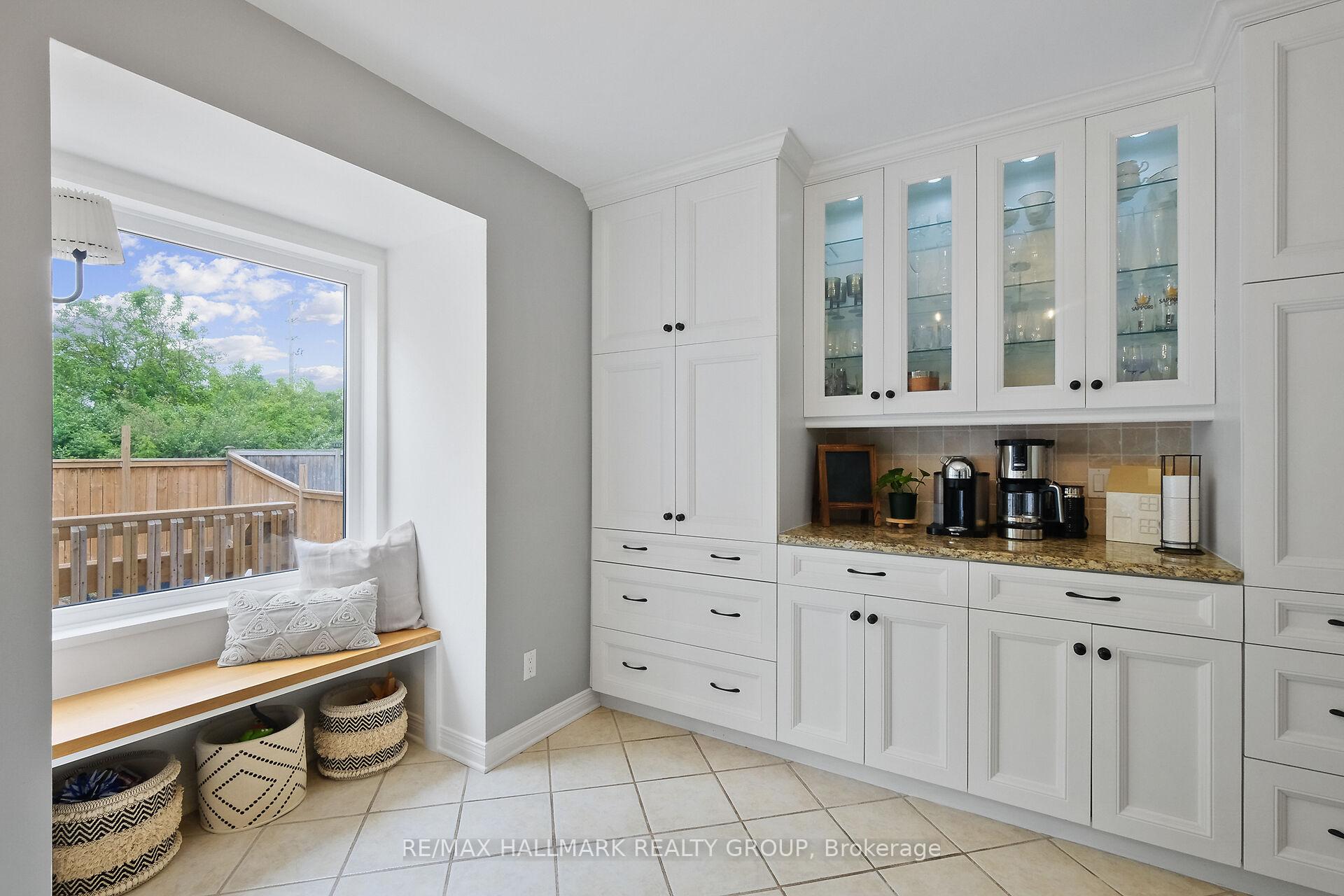 Photo 14 of 35 Willow Glen Drive, Ottawa, Kanata - Bridlewood — HOMEH
