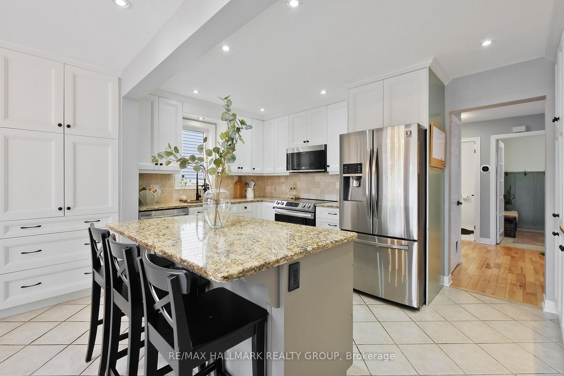 Photo 15 of 35 Willow Glen Drive, Ottawa, Kanata - Bridlewood — HOMEH