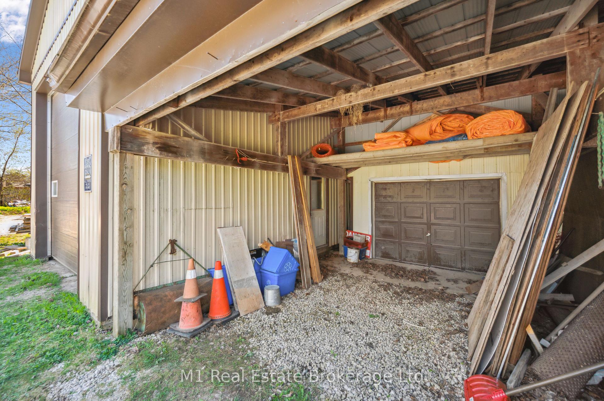 Photo 40 of 27 Geddes Street W, Minto — HOMEH
