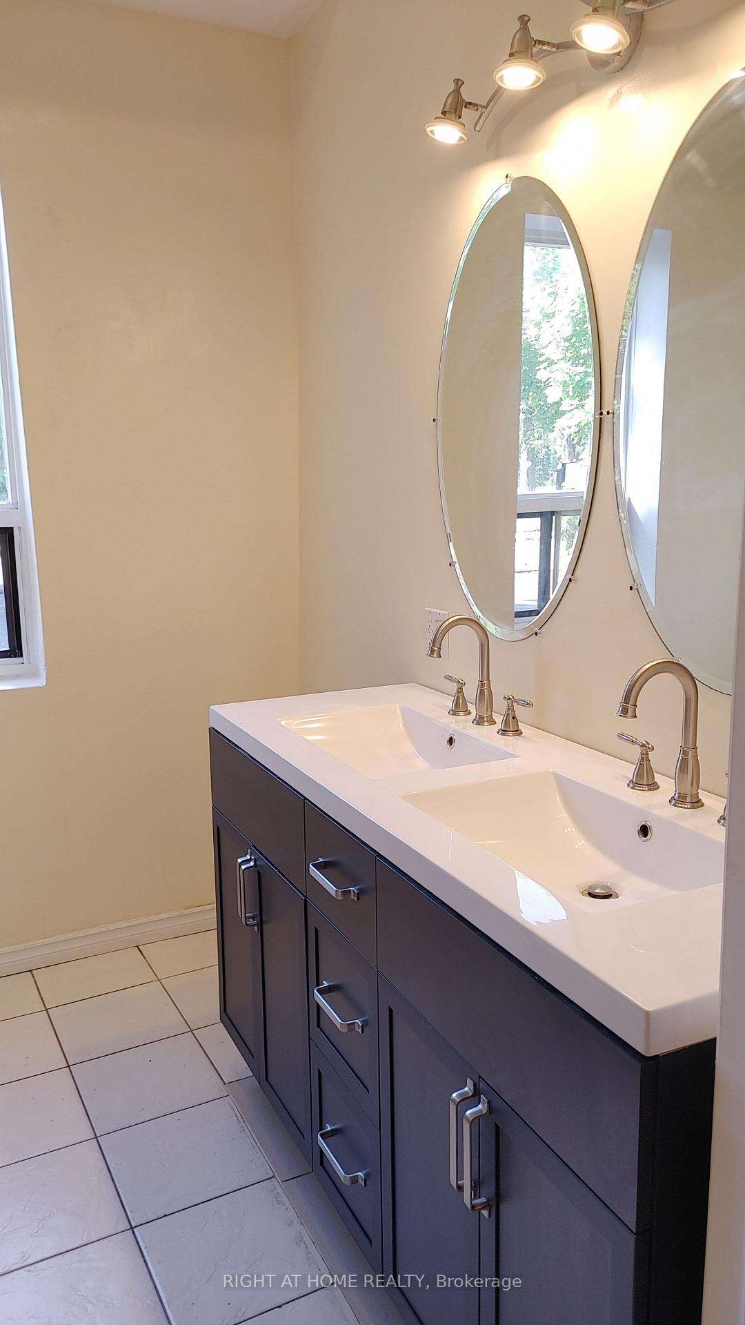 Photo 11 of Unit 2A, 334 Upper Ottawa Street, Hamilton, Sunninghill — HOMEH