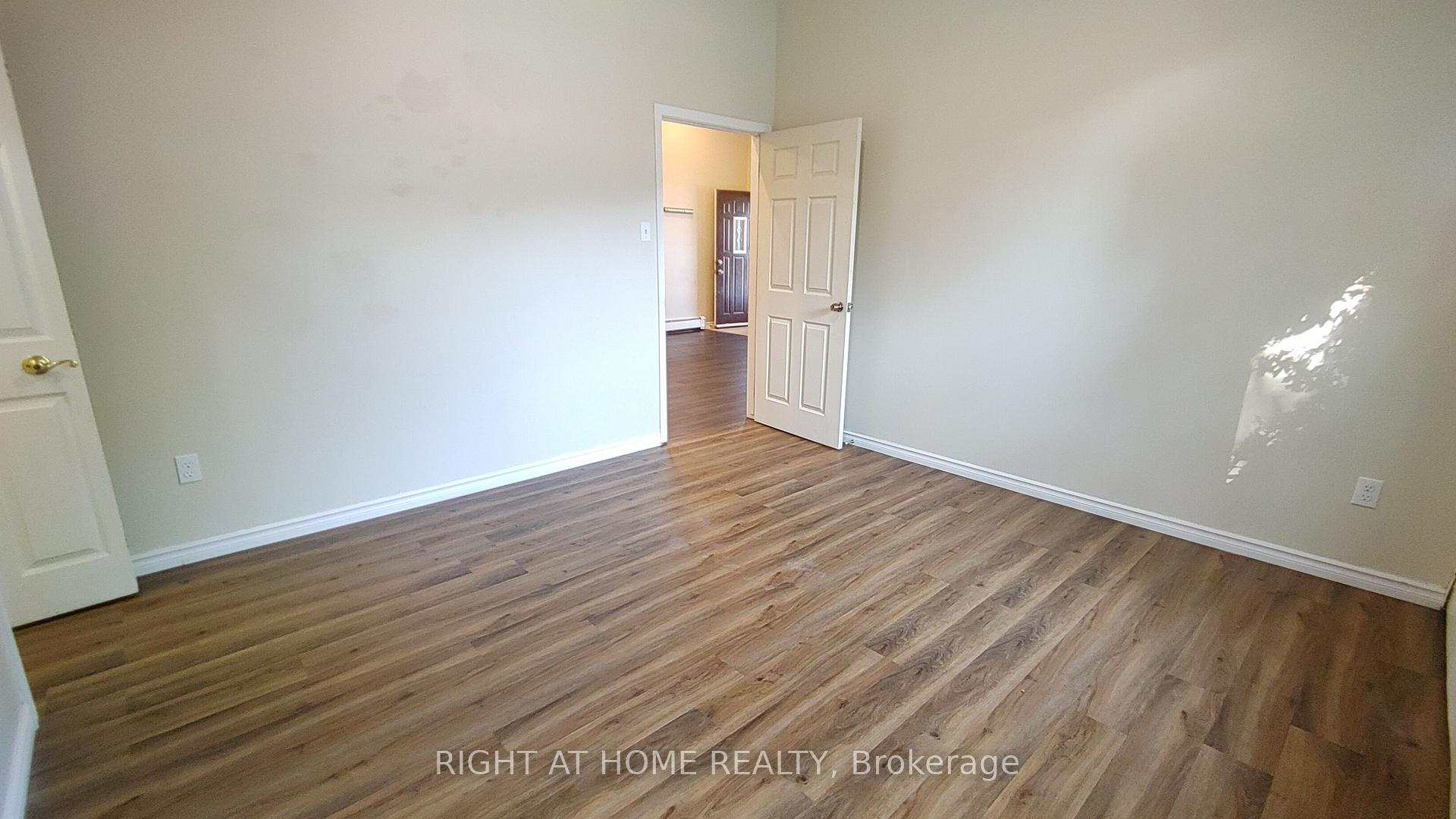 Photo 15 of Unit 2A, 334 Upper Ottawa Street, Hamilton, Sunninghill — HOMEH