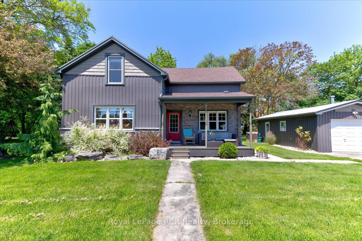 Photo 2 of 33 Mill Street, Minto — HOMEH