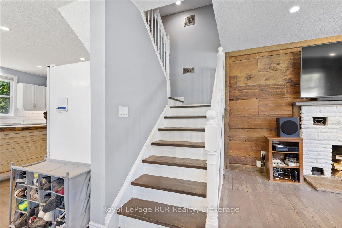 Photo 11 of 33 Mill Street, Minto — HOMEH