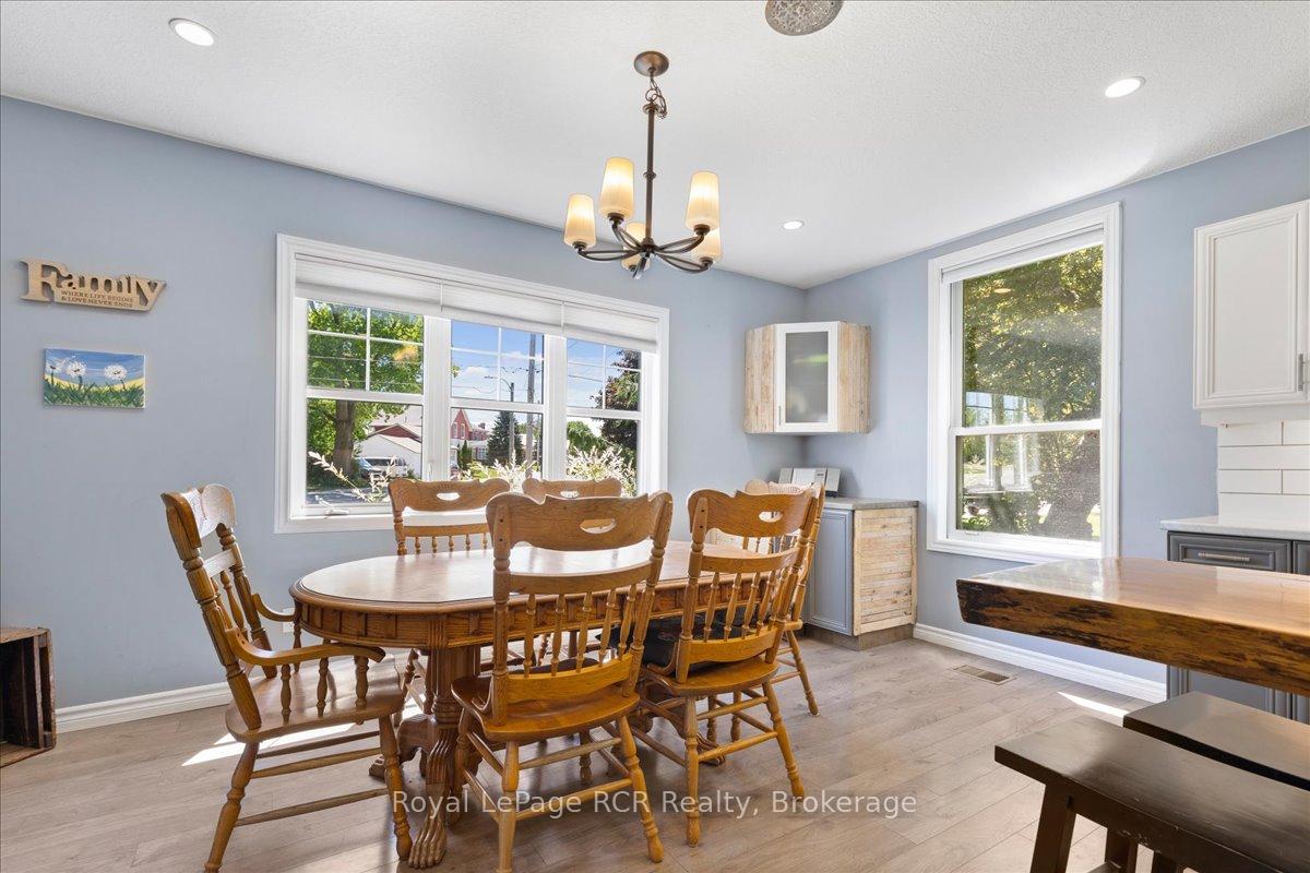 Photo 12 of 33 Mill Street, Minto — HOMEH