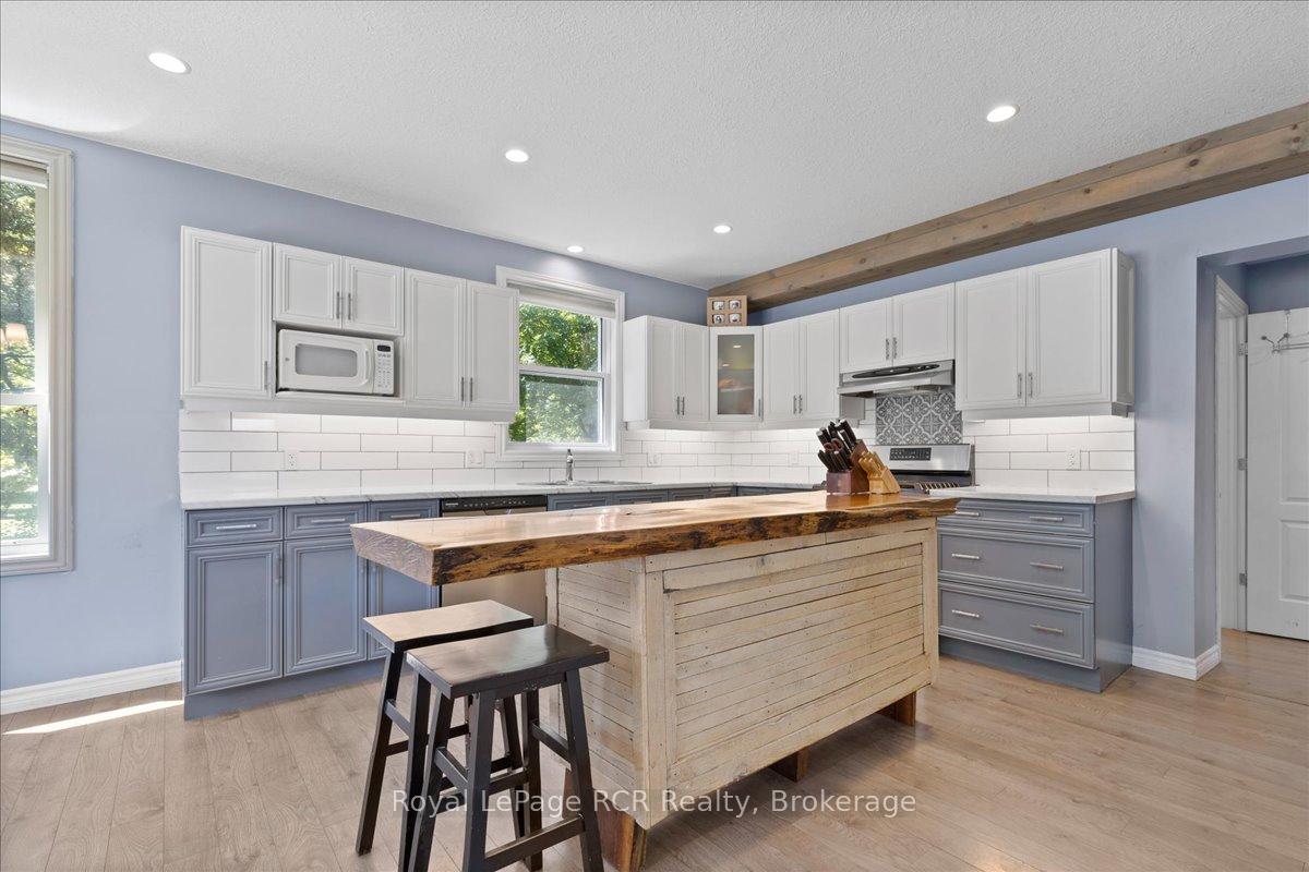 Photo 13 of 33 Mill Street, Minto — HOMEH