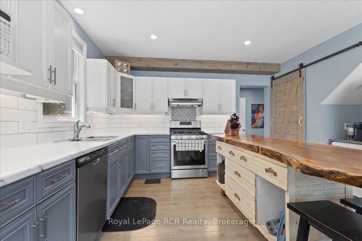 Photo 15 of 33 Mill Street, Minto — HOMEH
