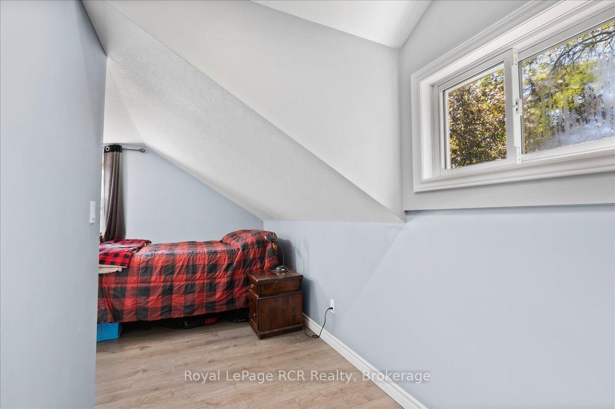 Photo 34 of 33 Mill Street, Minto — HOMEH