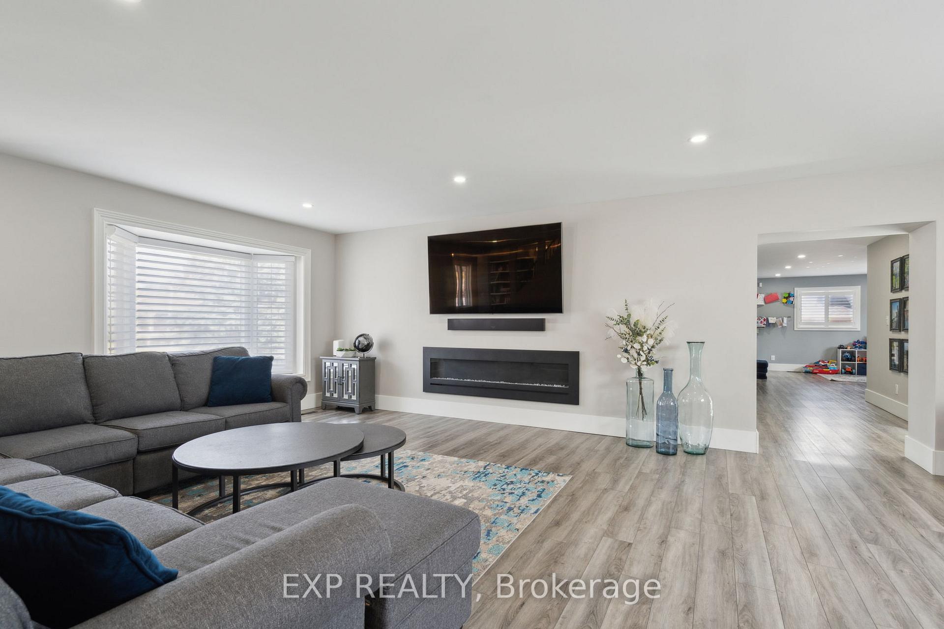 Photo 10 of 13379 Ilderton Road, Middlesex Centre, Ilderton — HOMEH