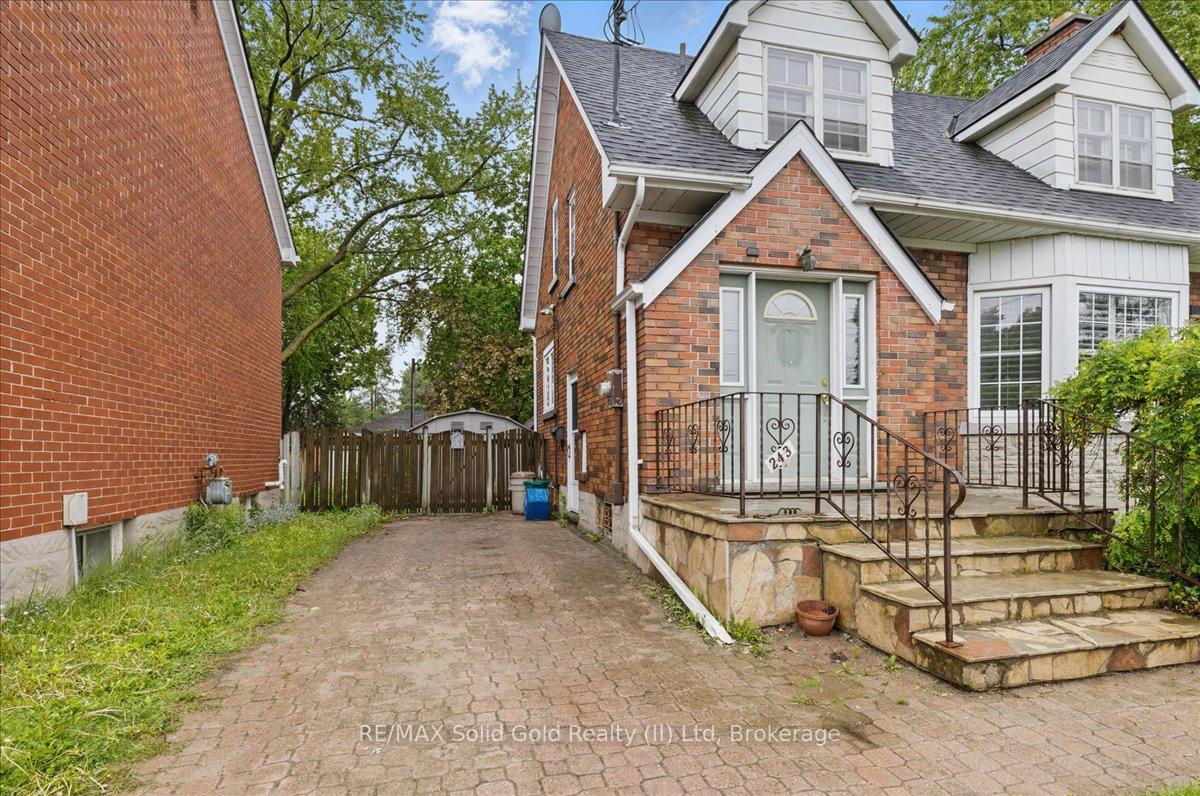 Photo 5 of 243 Sydney Street S, Kitchener — HOMEH