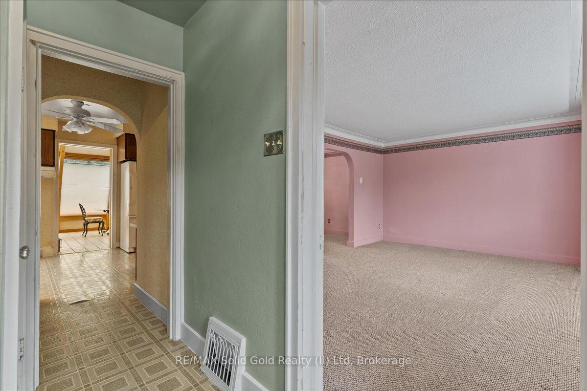 Photo 7 of 243 Sydney Street S, Kitchener — HOMEH