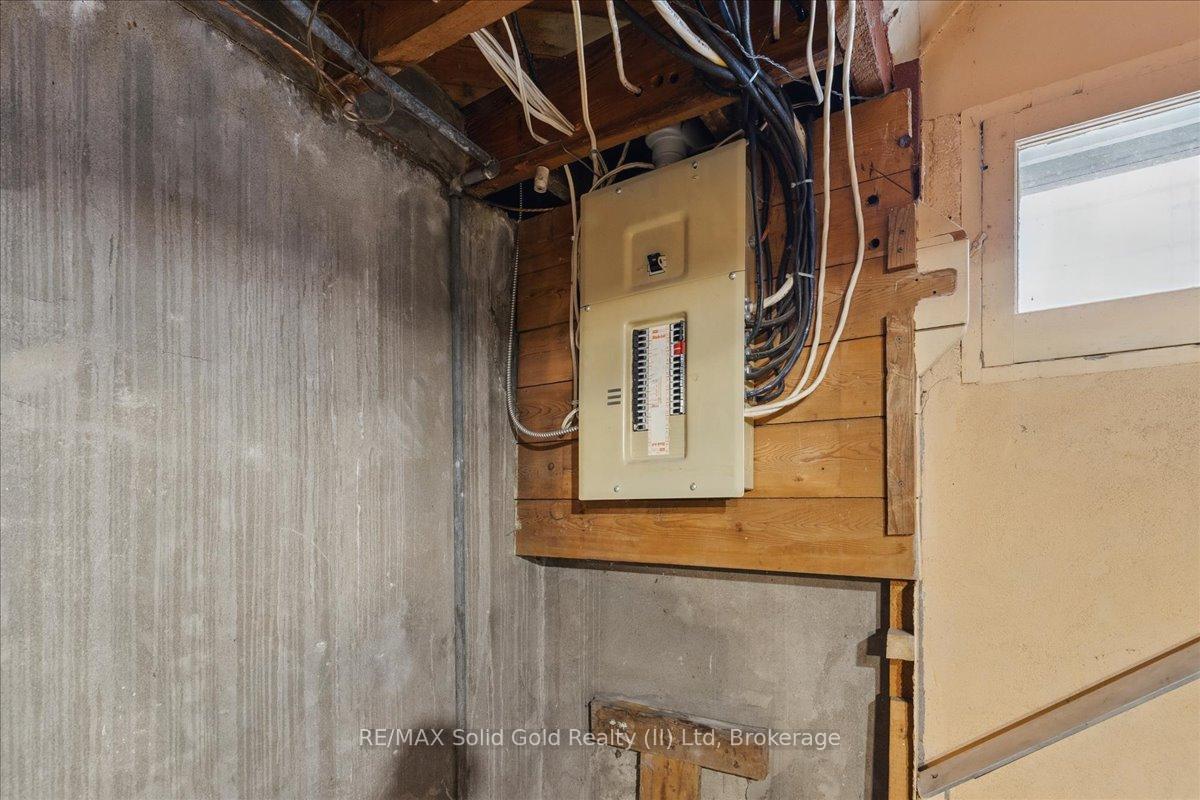 Photo 19 of 243 Sydney Street S, Kitchener — HOMEH