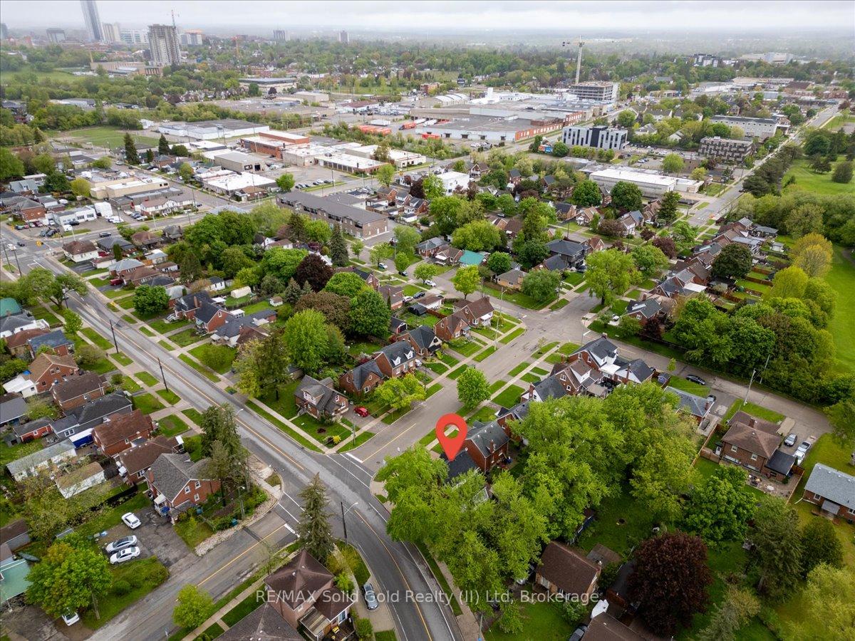 Photo 32 of 243 Sydney Street S, Kitchener — HOMEH