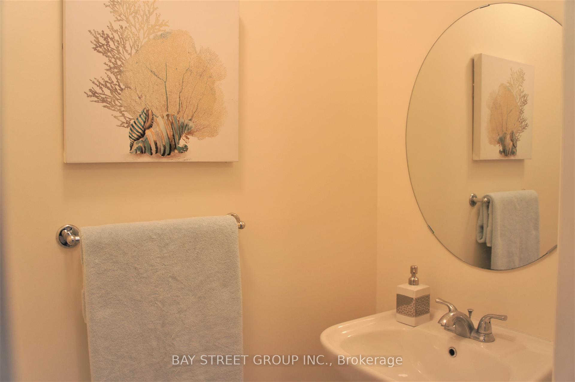 Photo 6 of 5289 Major Mackenzie Drive E, Markham, Berczy — HOMEH