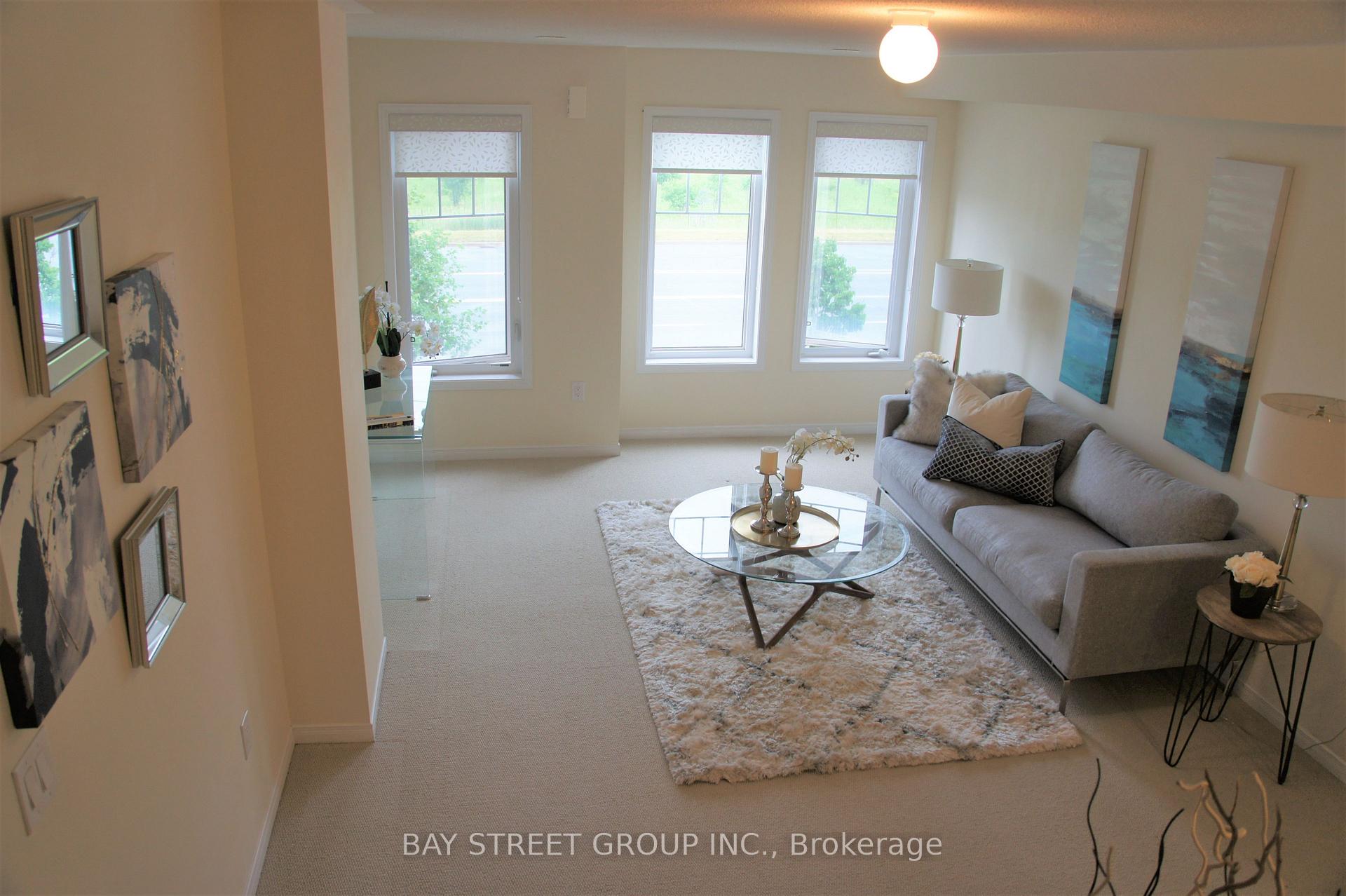 Photo 7 of 5289 Major Mackenzie Drive E, Markham, Berczy — HOMEH