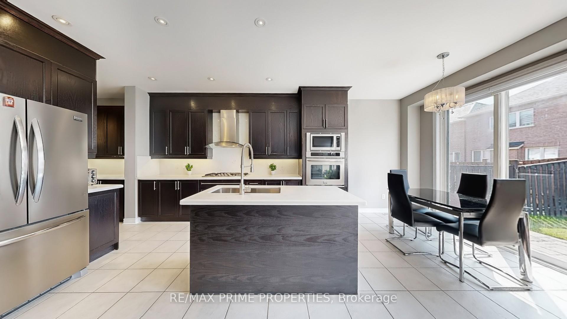 Photo 9 of 13 Lundy Drive, Markham, Box Grove — HOMEH