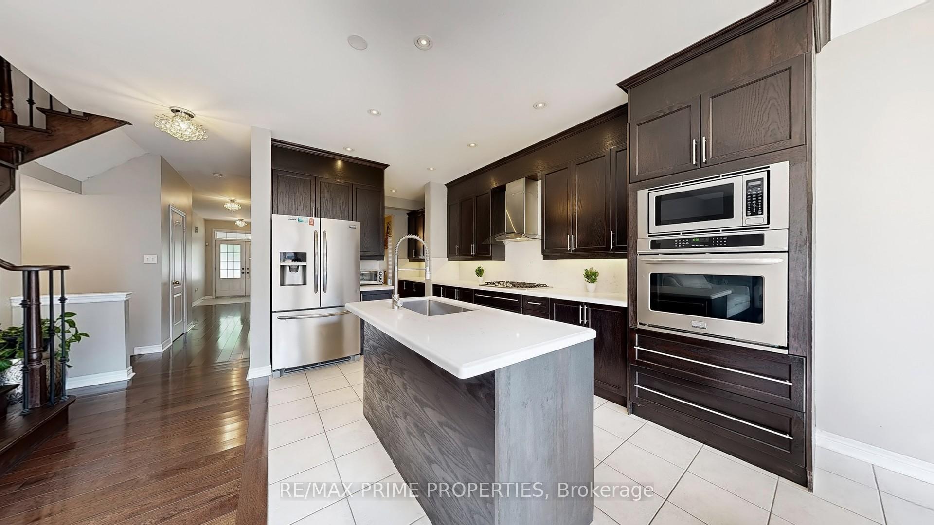 Photo 10 of 13 Lundy Drive, Markham, Box Grove — HOMEH
