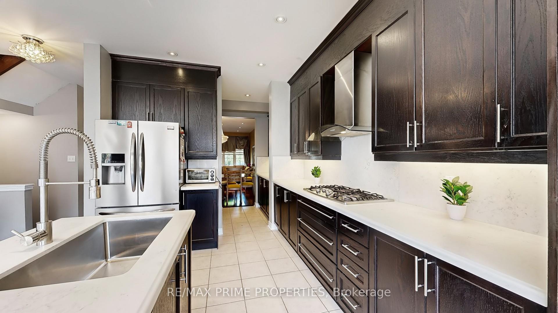 Photo 12 of 13 Lundy Drive, Markham, Box Grove — HOMEH