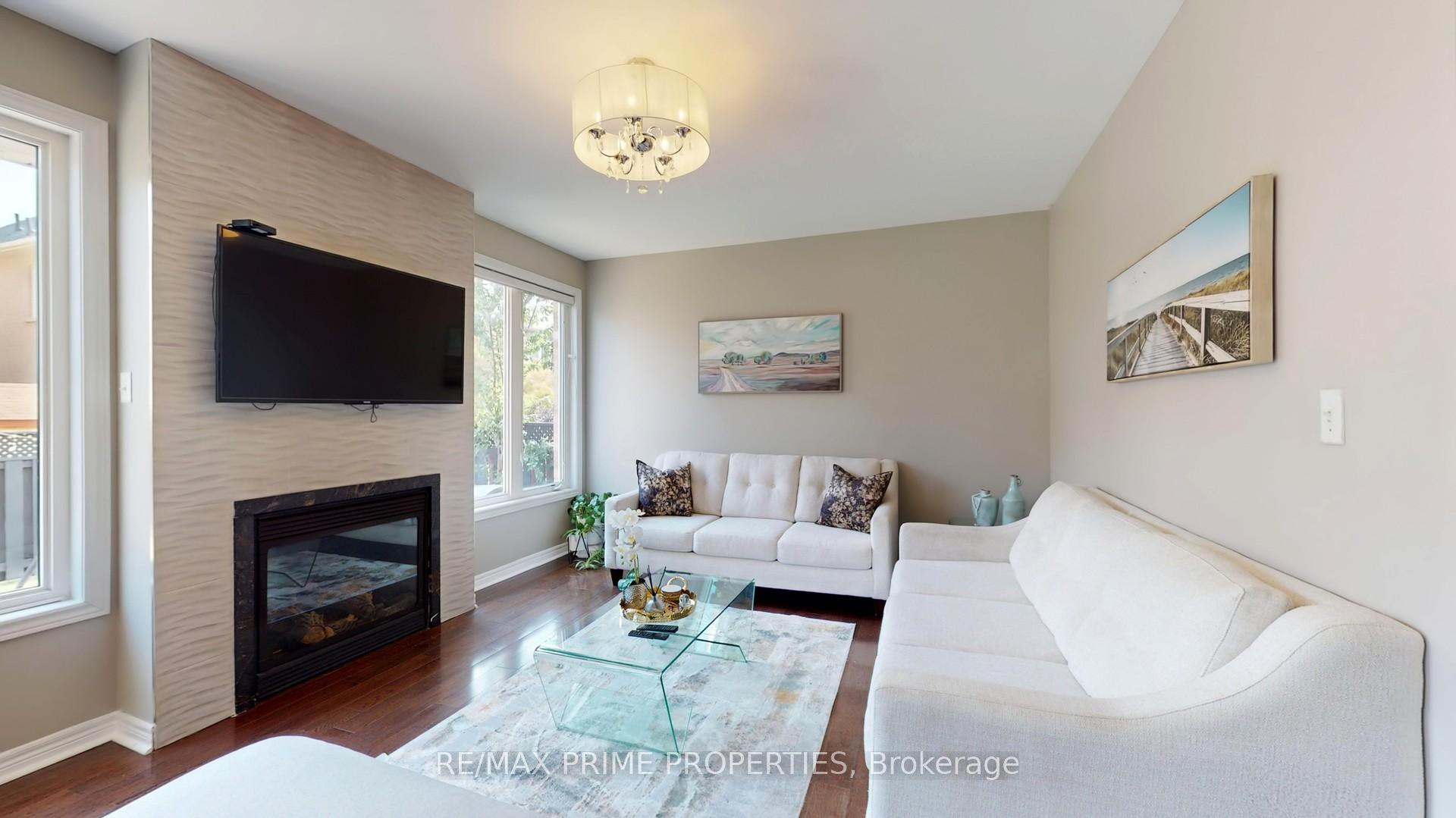 Photo 16 of 13 Lundy Drive, Markham, Box Grove — HOMEH