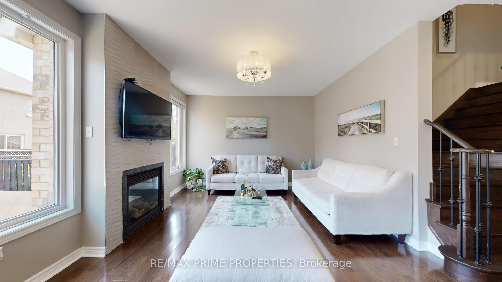 Photo 17 of 13 Lundy Drive, Markham, Box Grove — HOMEH