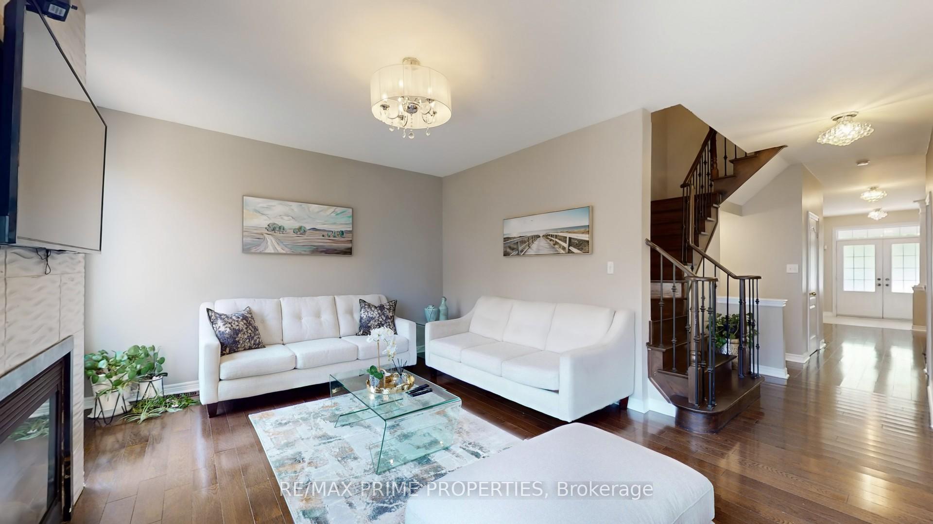 Photo 19 of 13 Lundy Drive, Markham, Box Grove — HOMEH