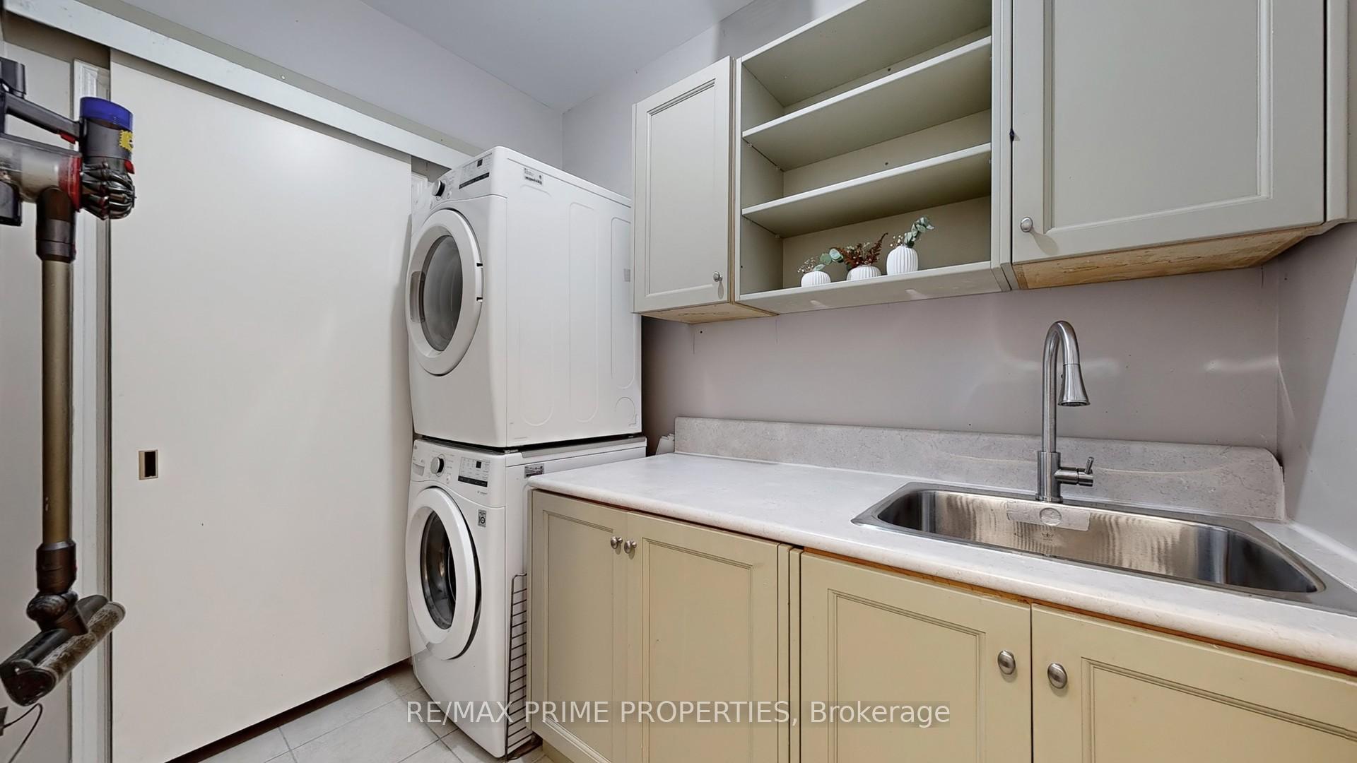 Photo 21 of 13 Lundy Drive, Markham, Box Grove — HOMEH