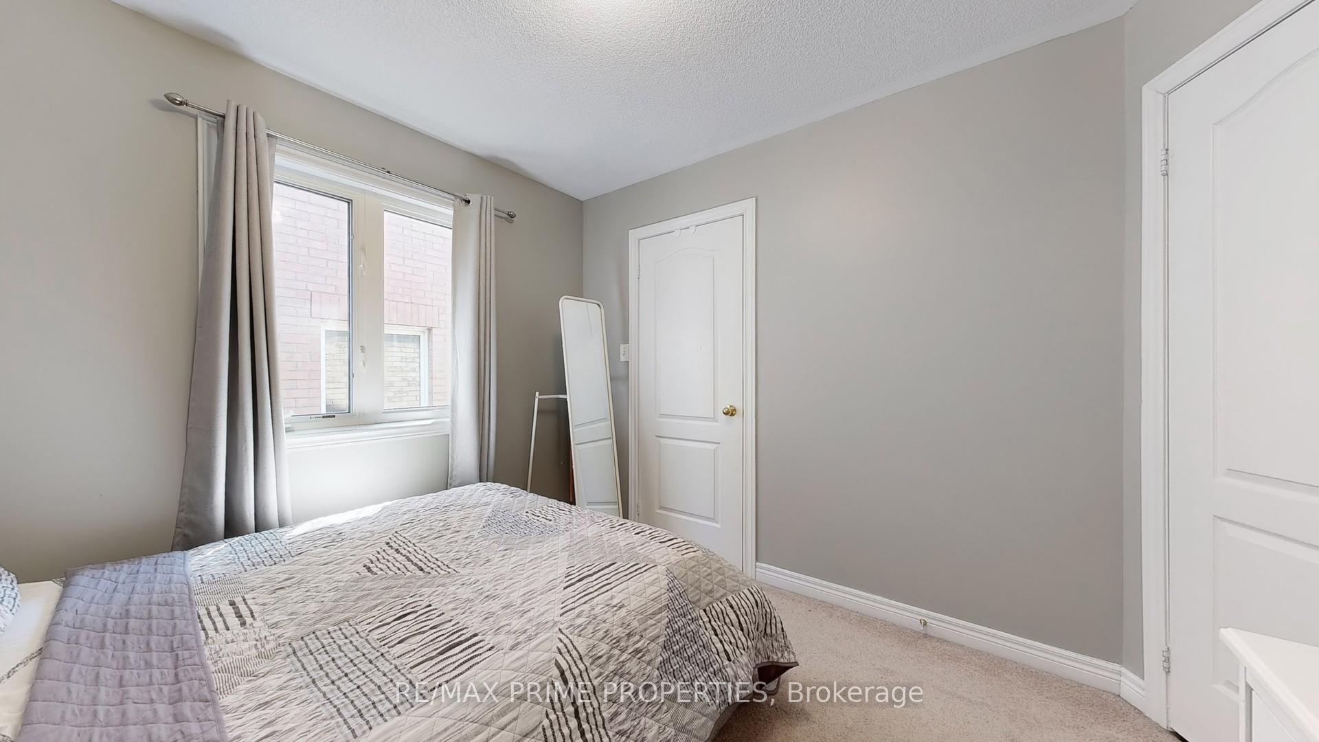 Photo 41 of 13 Lundy Drive, Markham, Box Grove — HOMEH